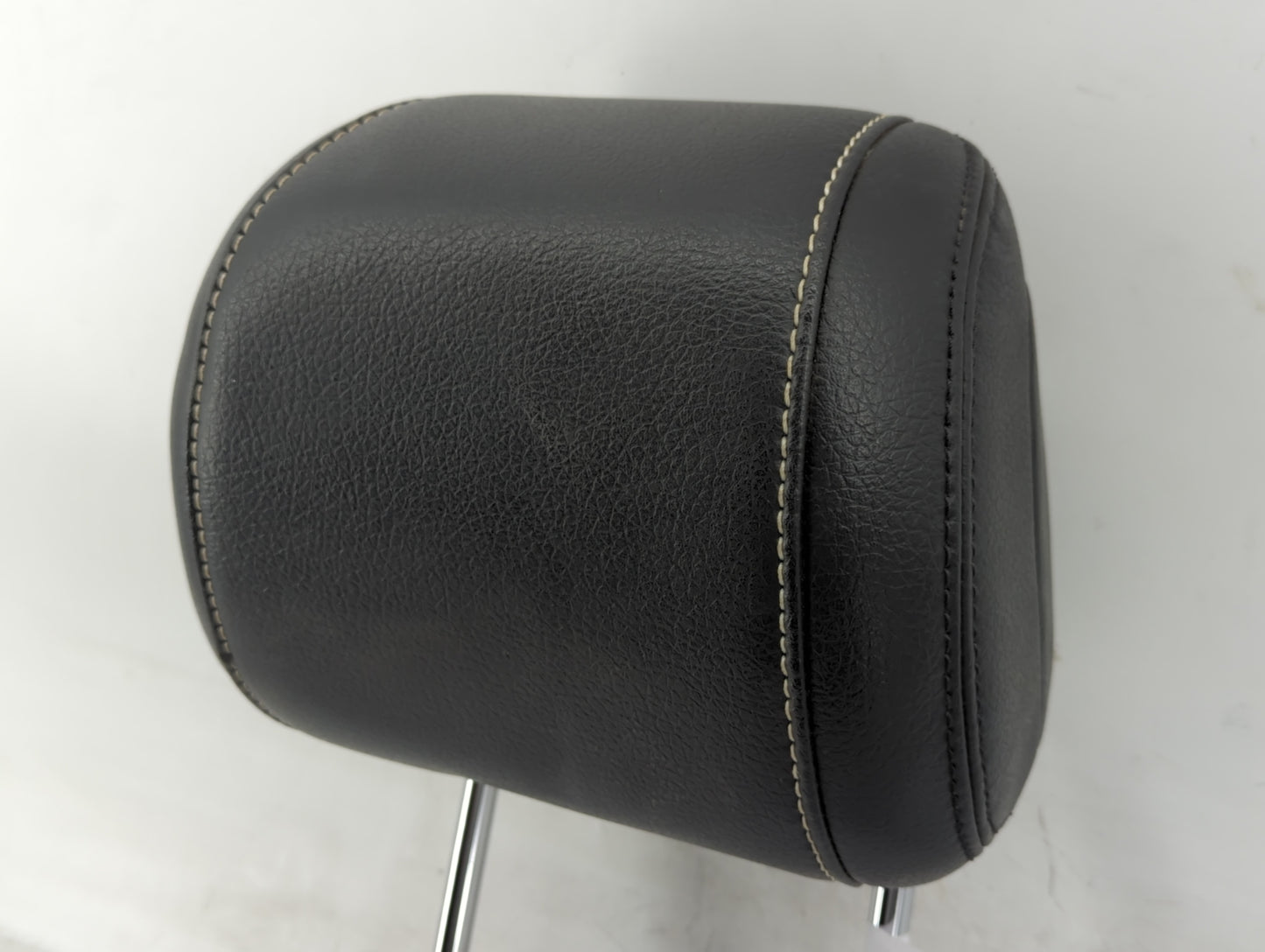 2010-2012 Ford Mustang Headrest Head Rest Front Driver Passenger Seat - Oemusedautoparts1.com