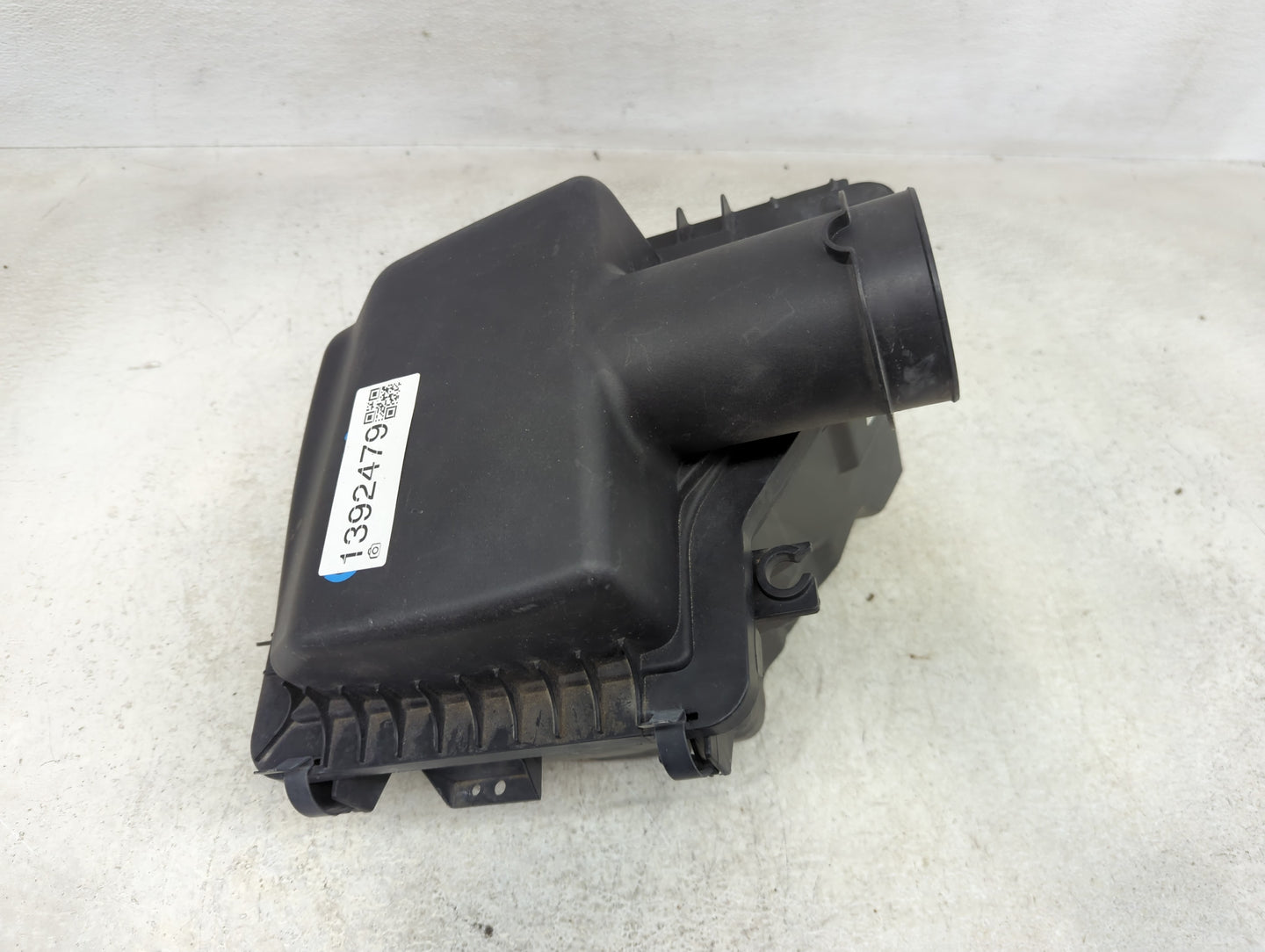 2011-2014 Ford Mustang Air Cleaner Intake-duct Hose Tube - Oemusedautoparts1.com