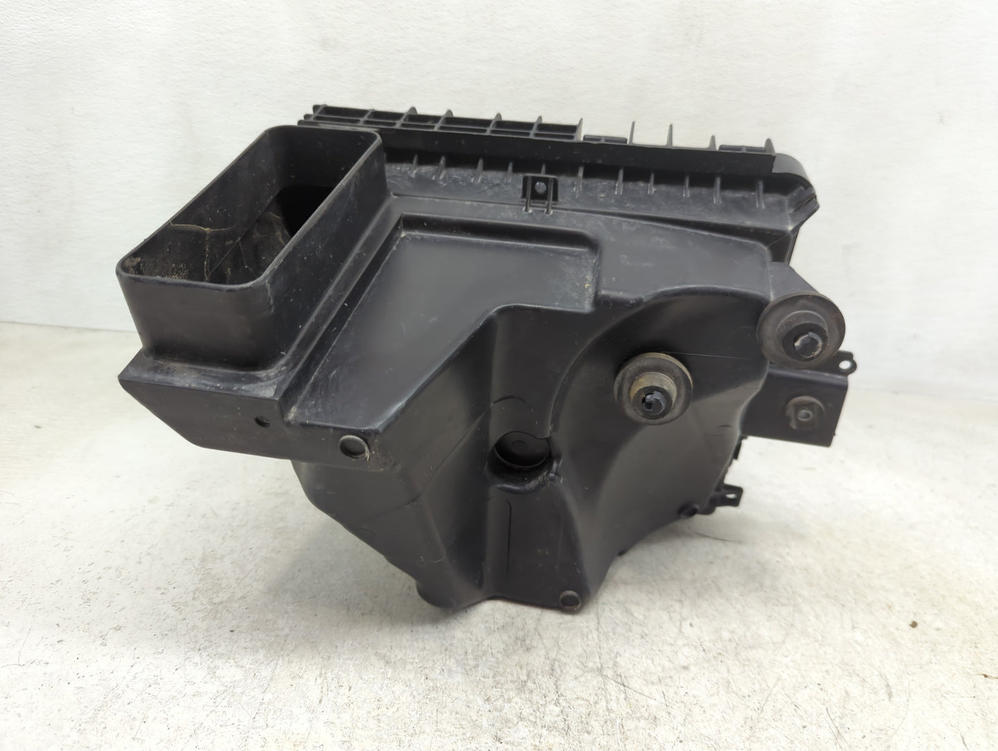 2011-2014 Ford Mustang Air Cleaner Intake-duct Hose Tube - Oemusedautoparts1.com