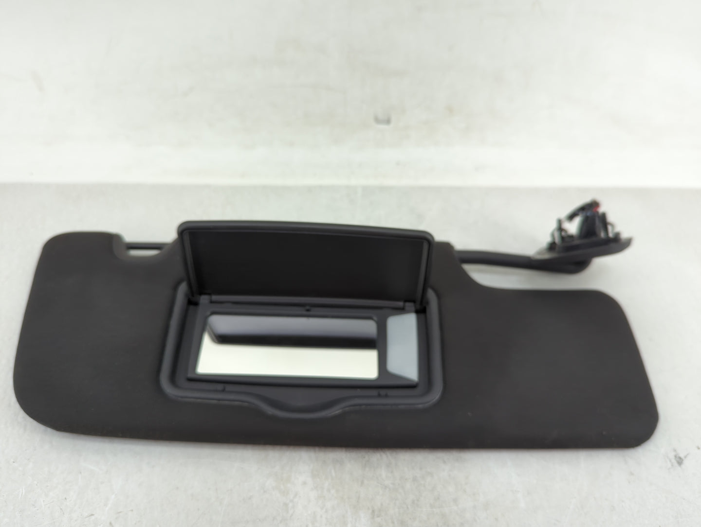2012-2014 Ford Mustang Sun Visor Shade Replacement Passenger Right Mirror Fits Fits 2012 2013 2014 OEM Used Auto Parts - Oem