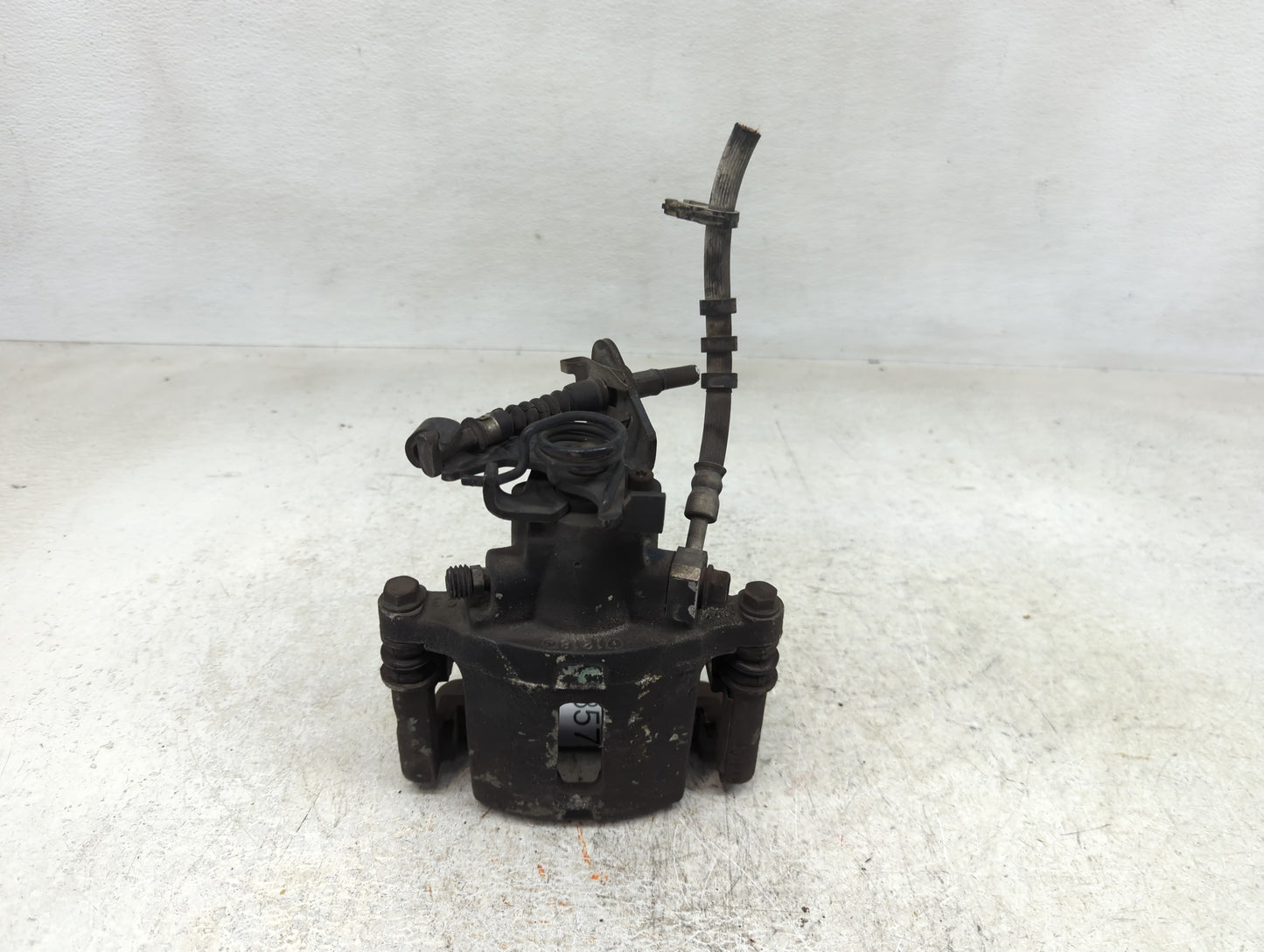 2005-2014 Ford Mustang Rear Passenger Right Brake Caliper - Oemusedautoparts1.com