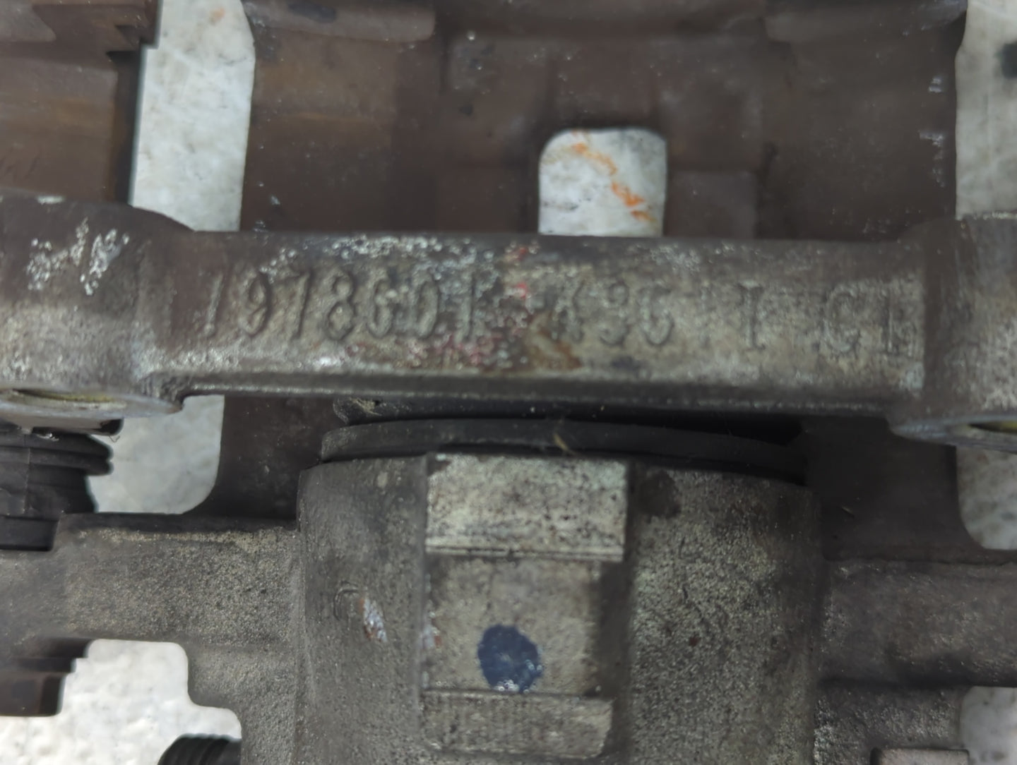 2005-2014 Ford Mustang Rear Passenger Right Brake Caliper - Oemusedautoparts1.com