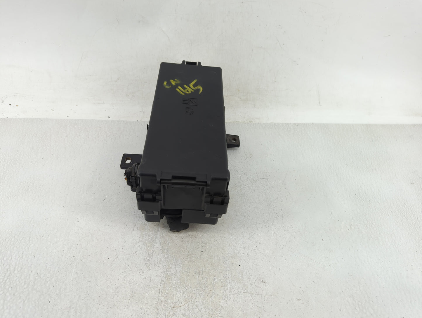 2012-2014 Ford Mustang Fusebox Fuse Box Panel Relay Module P/N:AR3T-14A003-AB Fits Fits 2012 2013 2014 OEM Used Auto Parts -