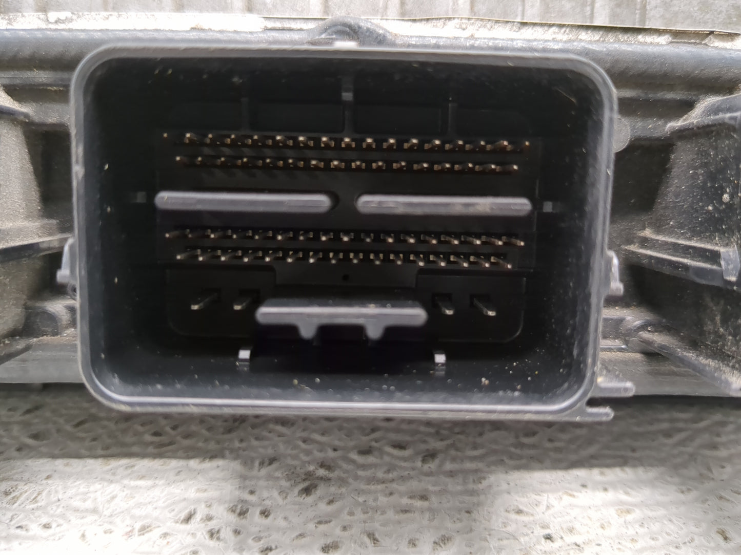2012 Ford Mustang PCM Engine Control Computer ECU ECM PCU OEM P/N:CR3A-12A650-ACA BR3A-12B684-AC, 5WY3904GBAC Fits OEM Used 