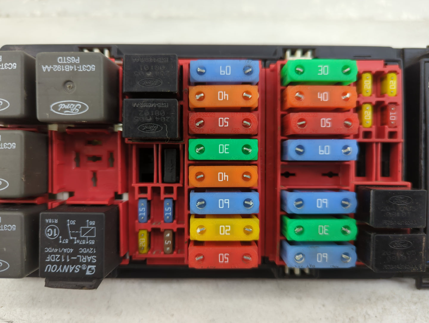 2012 Ford Mustang Fusebox Fuse Box Panel Relay Module P/N:5C3T-14B192-AA SARL-112DF, RE 1562-001 Fits OEM Used Auto Parts - 
