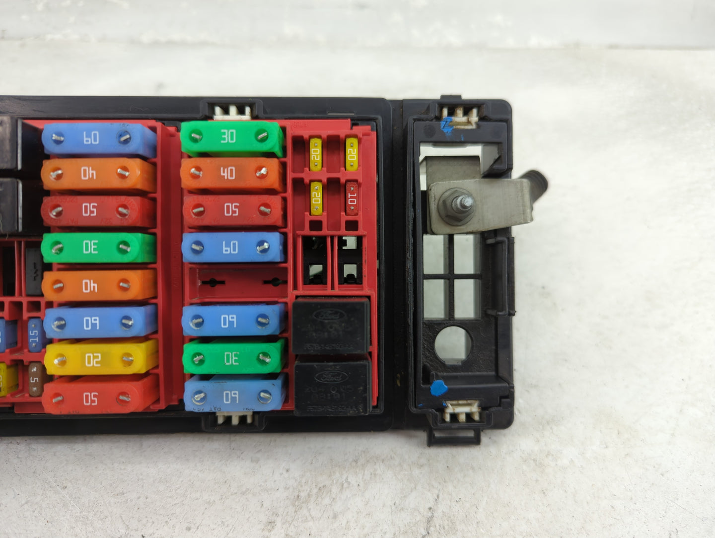 2012 Ford Mustang Fusebox Fuse Box Panel Relay Module P/N:5C3T-14B192-AA SARL-112DF, RE 1562-001 Fits OEM Used Auto Parts - 