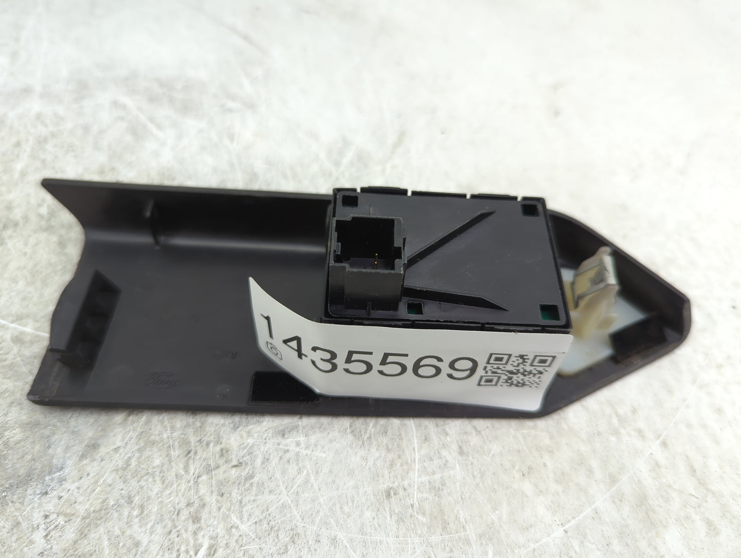 2010-2014 Ford Mustang Master Power Window Switch Replacement Driver Side Left P/N:AR33-14A564-ADW Fits OEM Used Auto Parts 