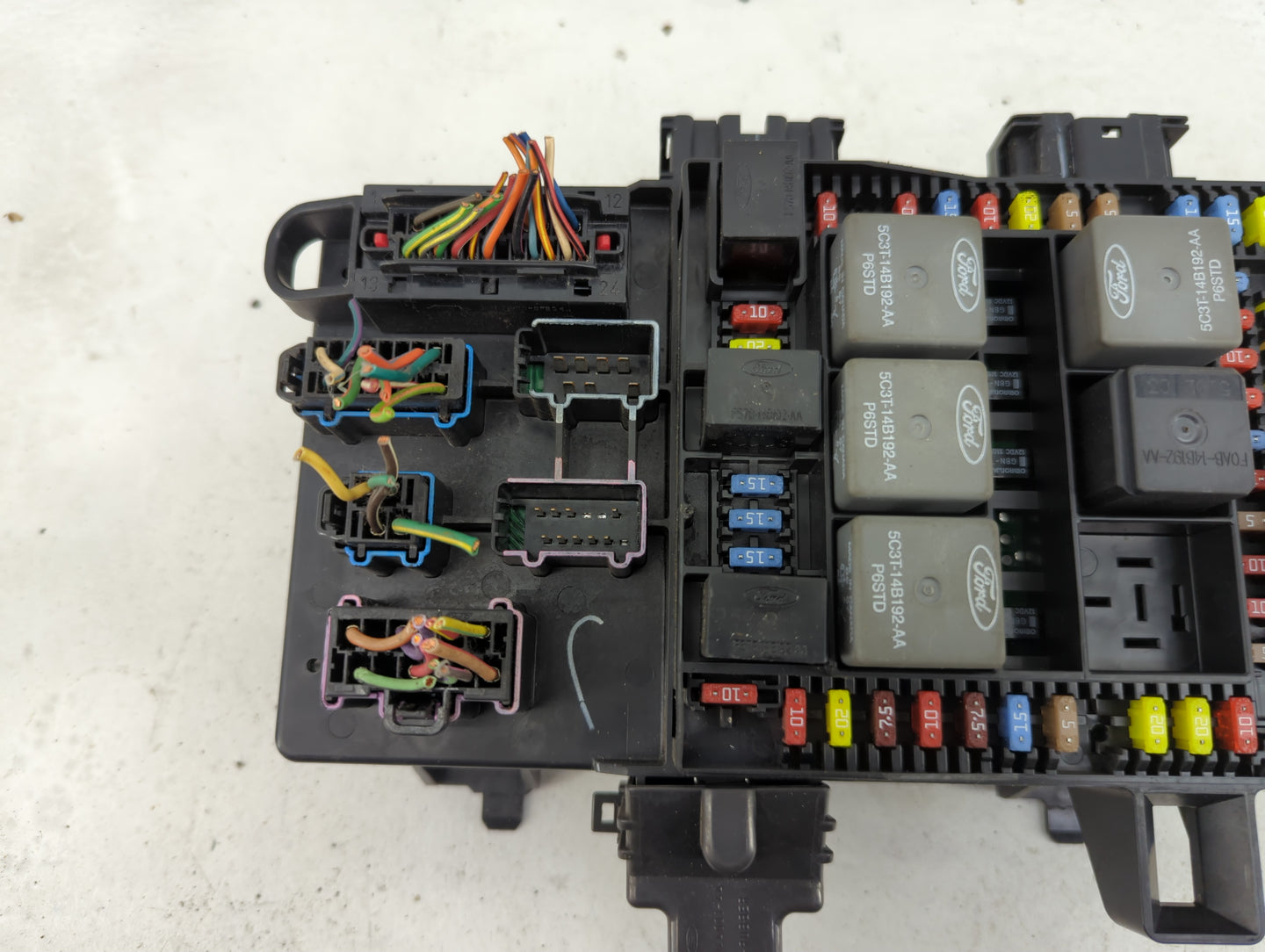 2012-2014 Ford Mustang Fusebox Fuse Box Panel Relay Module P/N:2L1T-14N003-DB 5C3T-14B192-AA Fits Fits 2012 2013 2014 OEM Us
