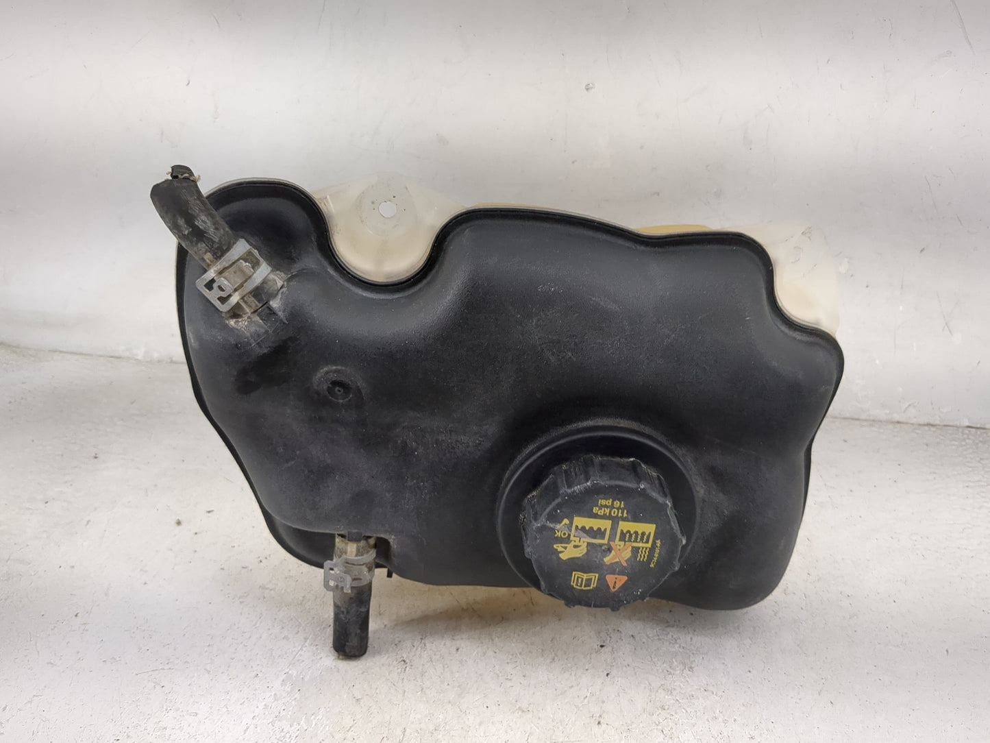 2012 Ford Mustang Radiator Coolant Overflow Expansion Tank Bottle - Oemusedautoparts1.com