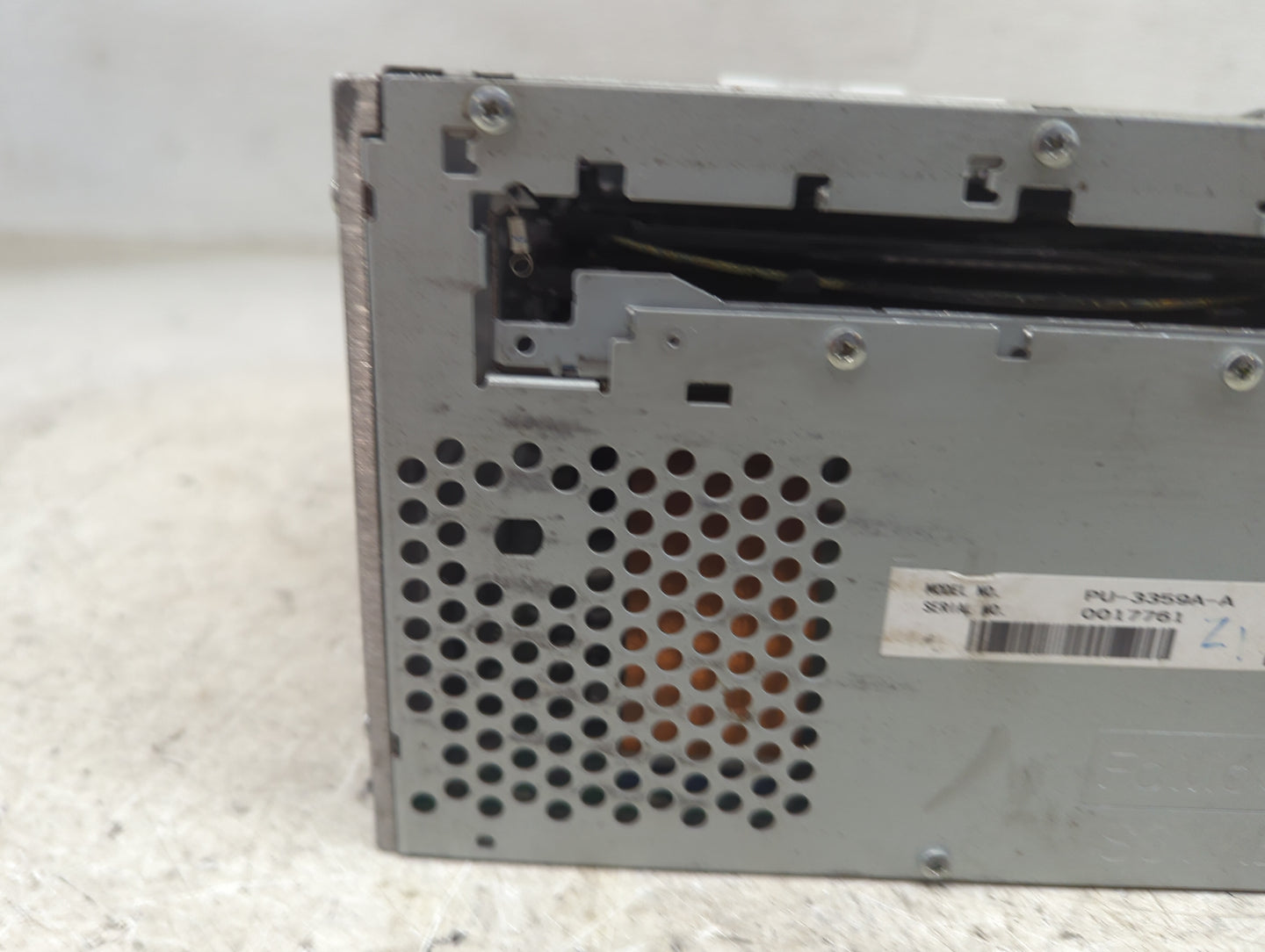 2011-2012 Ford Mustang Radio AM FM Cd Player Receiver Replacement P/N:PU-3359A-A BR3T-19C157-AD, 276-0736-12 Fits Fits 2011 