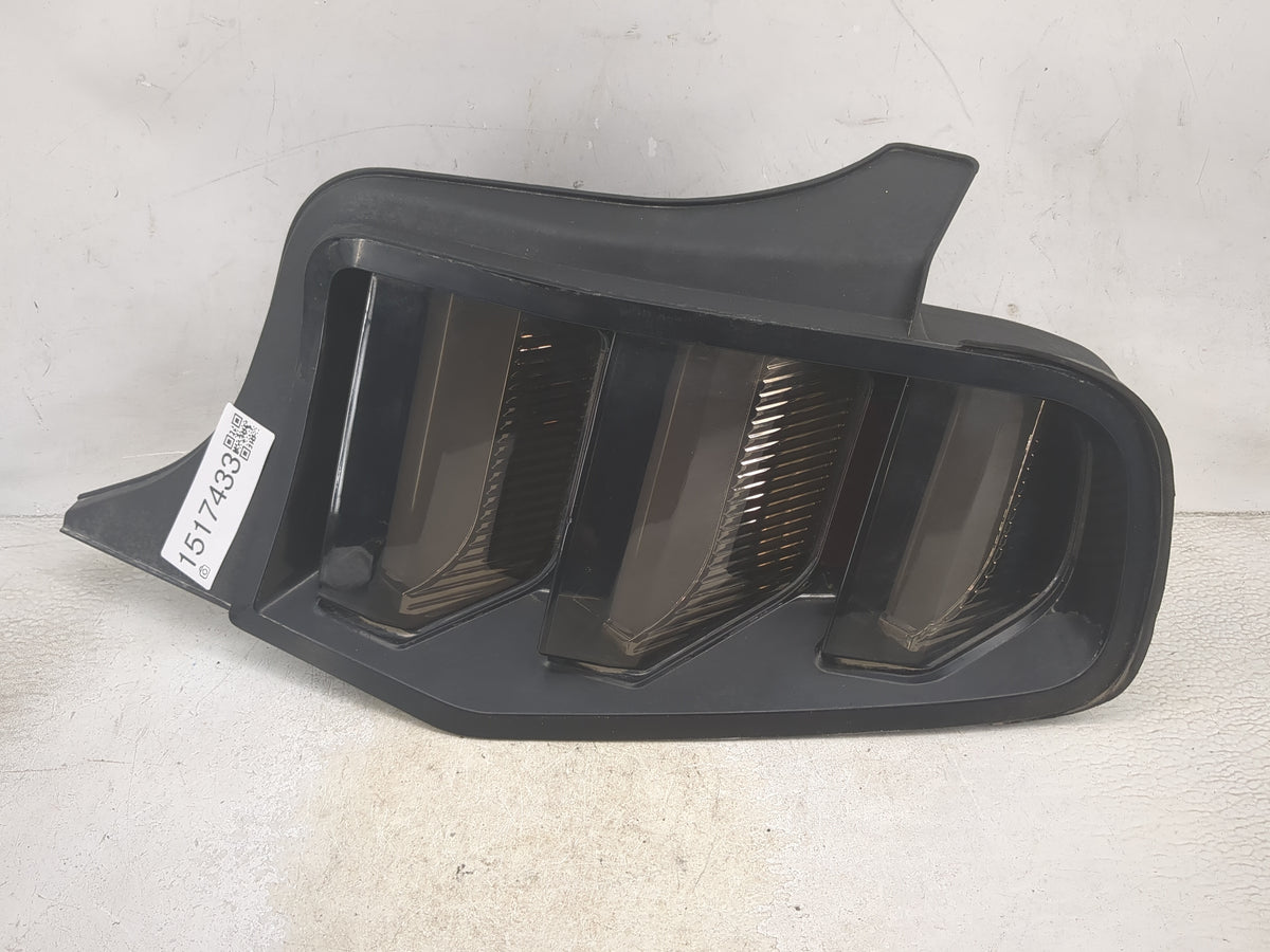 2010-2012 Ford Mustang Tail Light Assembly Driver Left OEM P/N:FR567-BUSE2-3V Fits Fits 2010 2011 2012 OEM Used Auto Parts -