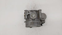 2011-2017 Ford Mustang Throttle Body P/N:AT4E-9F991-EM AT4E-9F991-EL Fits Fits 2011 2012 2013 2014 2015 2016 2017 2018 2019 