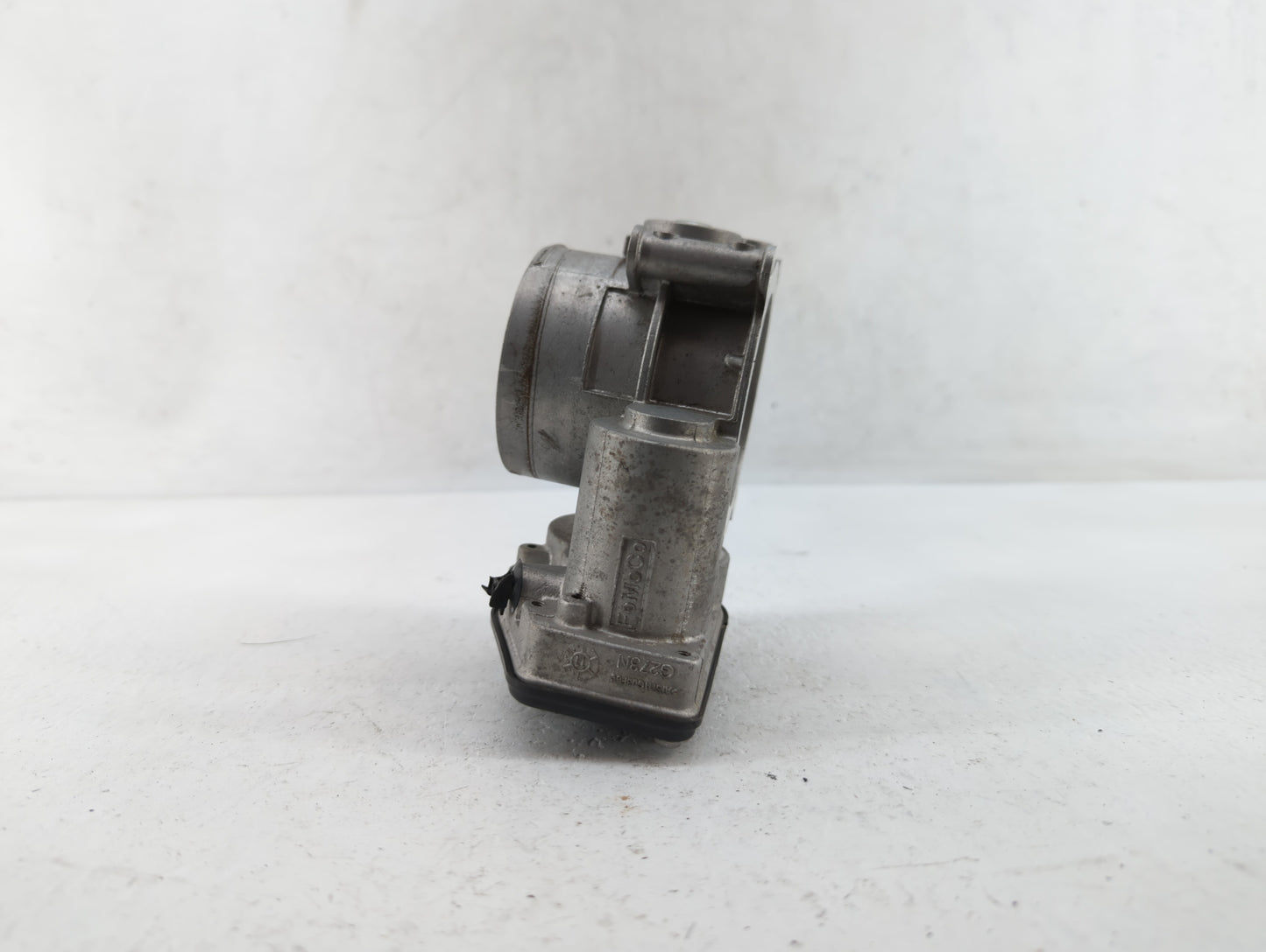 2011-2017 Ford Mustang Throttle Body P/N:AT4E-ED AT4E-9F991-EL Fits Fits 2011 2012 2013 2014 2015 2016 2017 2018 2019 OEM Us