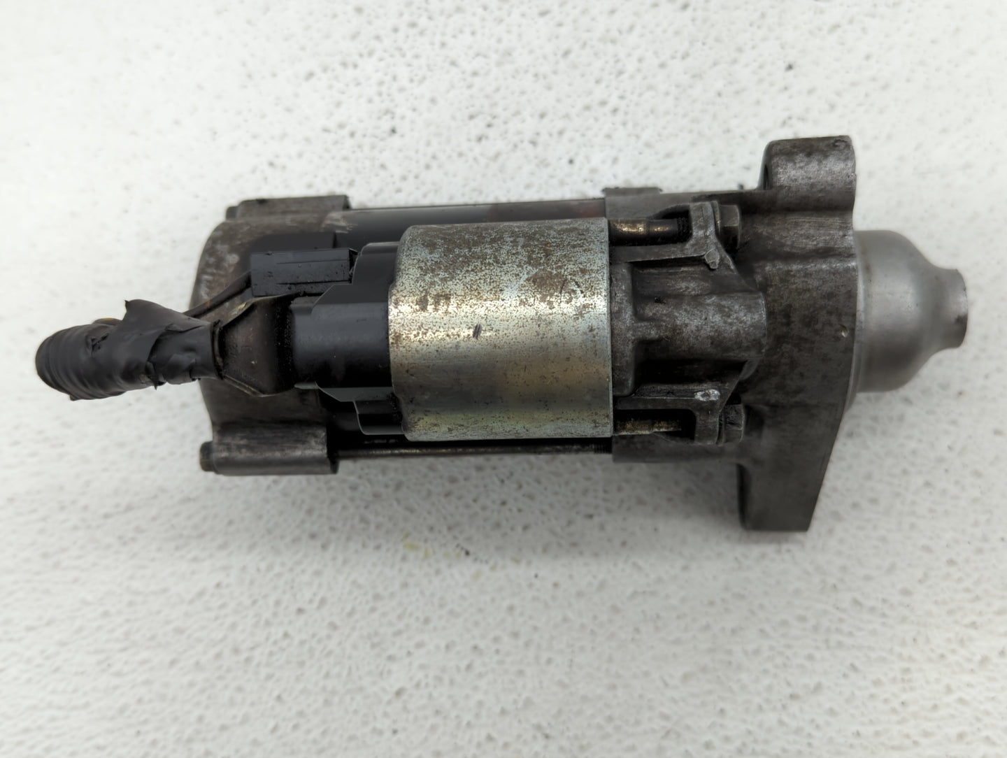 2011-2014 Ford Mustang Car Starter Motor Solenoid OEM P/N:04801256AA Fits Fits 2011 2012 2013 2014 OEM Used Auto Parts - Oem
