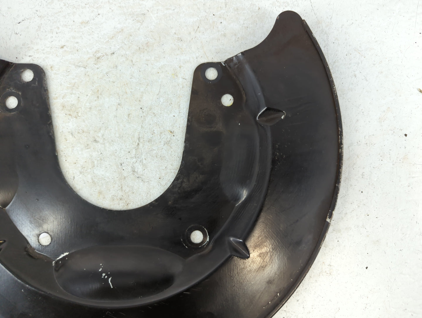 2012 Ford Mustang Disk Break/ knuckle spindle - Oemusedautoparts1.com