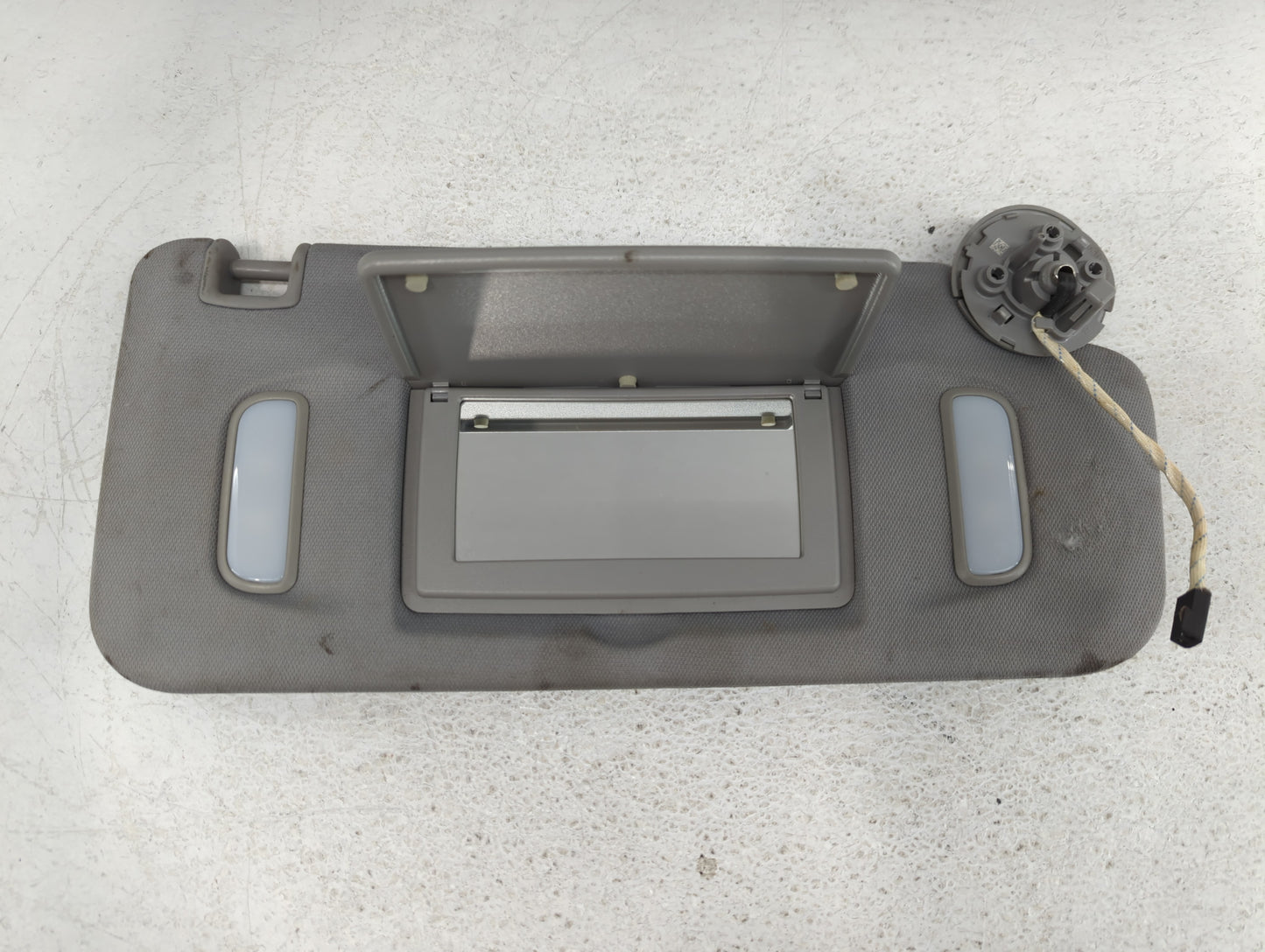 2012-2014 Ford Mustang Sun Visor Shade Replacement Passenger Right Mirror Fits Fits 2012 2013 2014 OEM Used Auto Parts - Oem