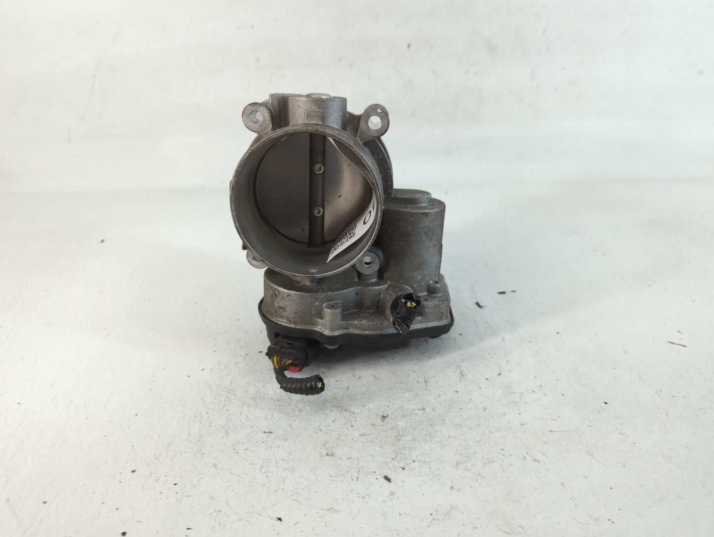 2011-2017 Ford Mustang Throttle Body P/N:111404003940 AT4E-ED Fits Fits 2011 2012 2013 2014 2015 2016 2017 2018 2019 OEM Use