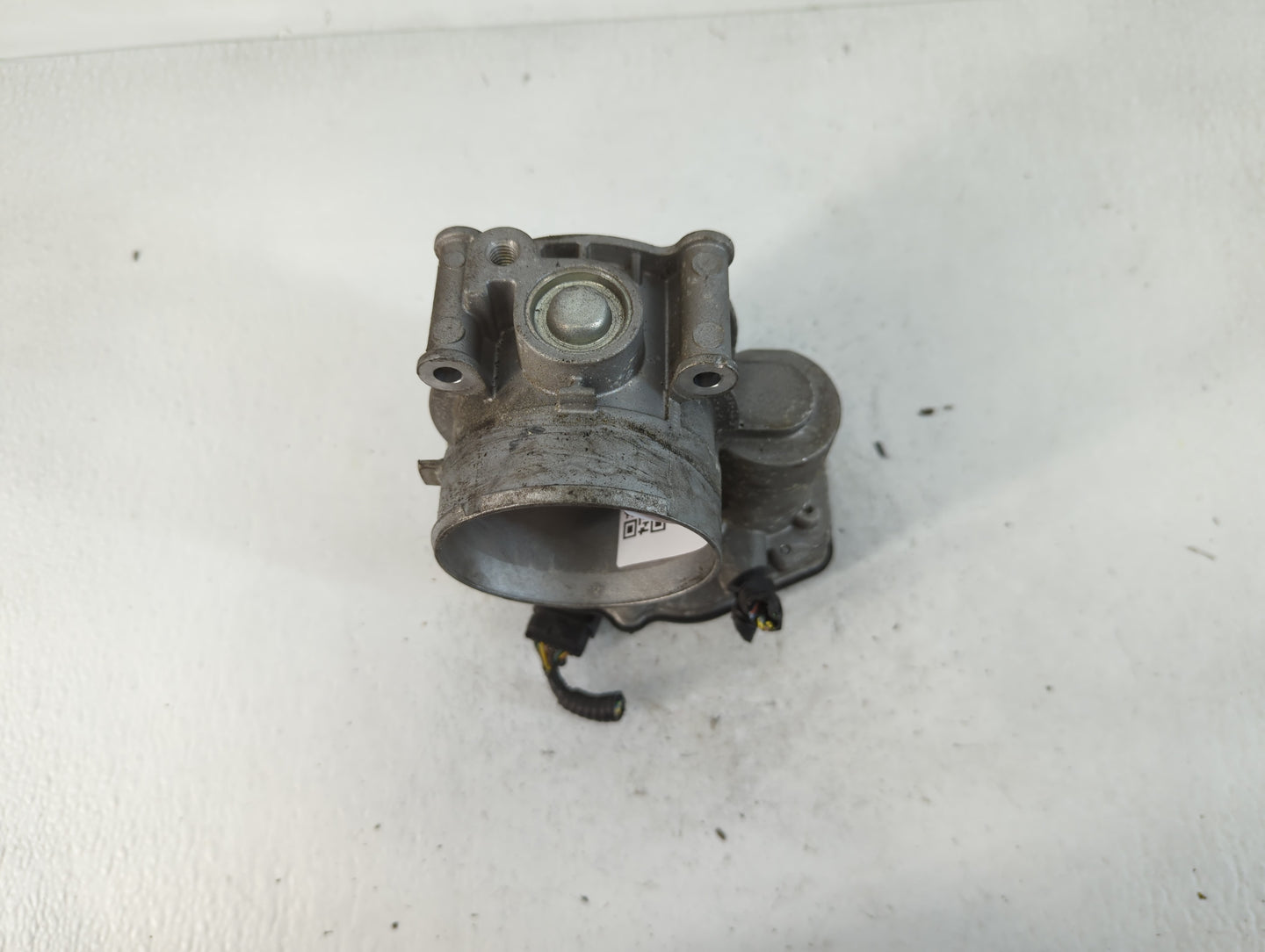 2011-2017 Ford Mustang Throttle Body P/N:111404003940 AT4E-ED Fits Fits 2011 2012 2013 2014 2015 2016 2017 2018 2019 OEM Use