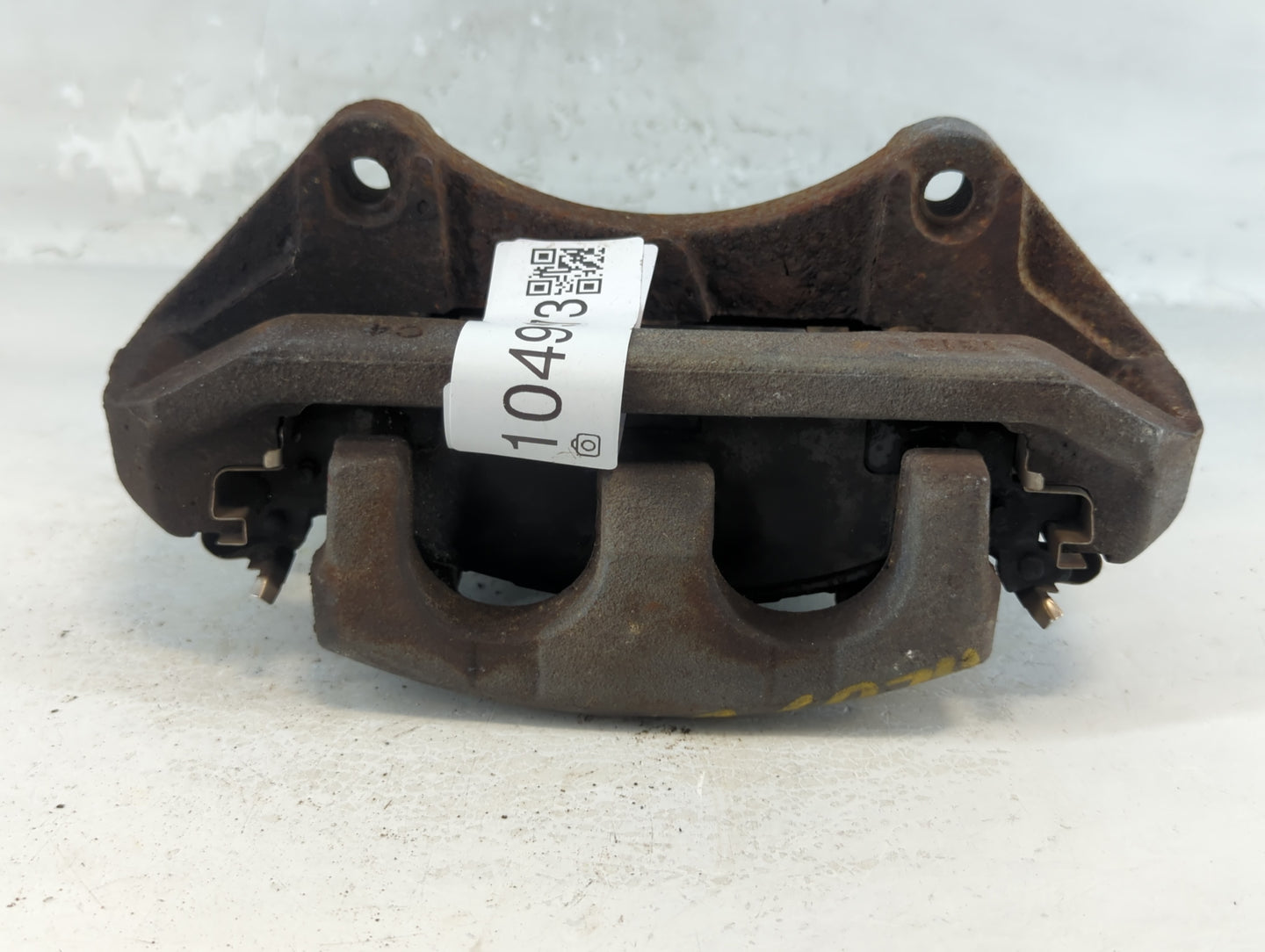 2010-2019 Ford Taurus Front Passenger Right Brake Caliper - Oemusedautoparts1.com