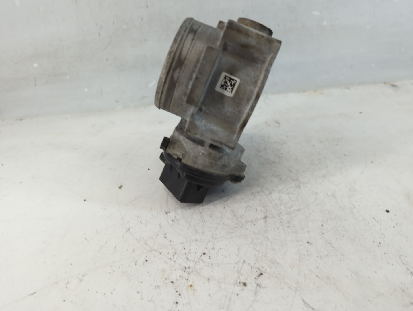 2010-2019 Ford Taurus Throttle Body P/N:7T4E-9F991-GA Fits Fits 2010 2011 2012 2013 2014 2015 2016 2017 2018 2019 OEM Used A