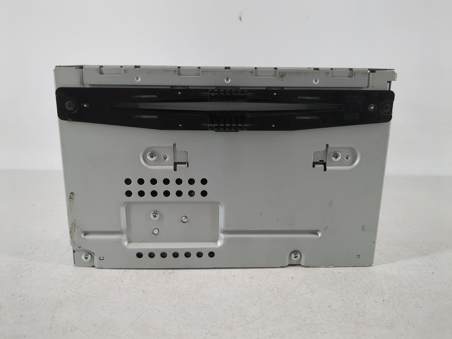 2011-2012 Ford Taurus Radio AM FM Cd Player Receiver Replacement P/N:BG1T-19C159-BB Fits Fits 2011 2012 OEM Used Auto Parts 