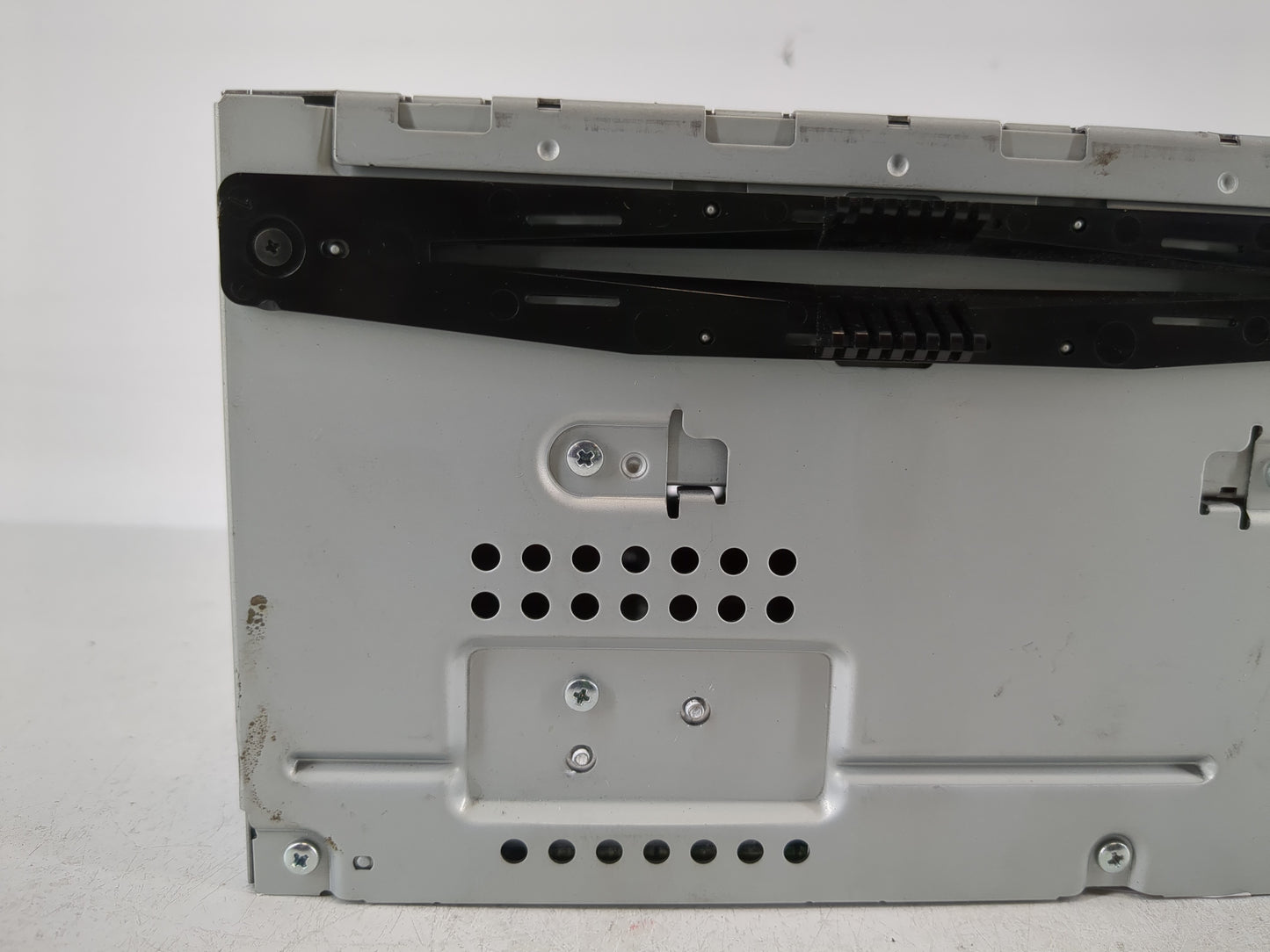 2011-2012 Ford Taurus Radio AM FM Cd Player Receiver Replacement P/N:BG1T-19C159-BB Fits Fits 2011 2012 OEM Used Auto Parts 