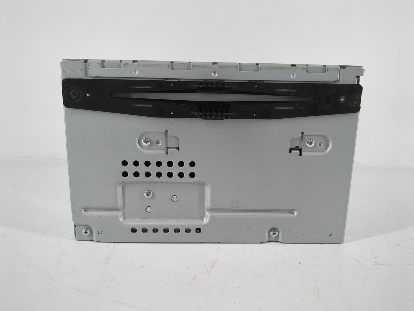 2011-2012 Ford Taurus Radio AM FM Cd Player Receiver Replacement P/N:BG1T-19C159-BB Fits Fits 2011 2012 OEM Used Auto Parts 