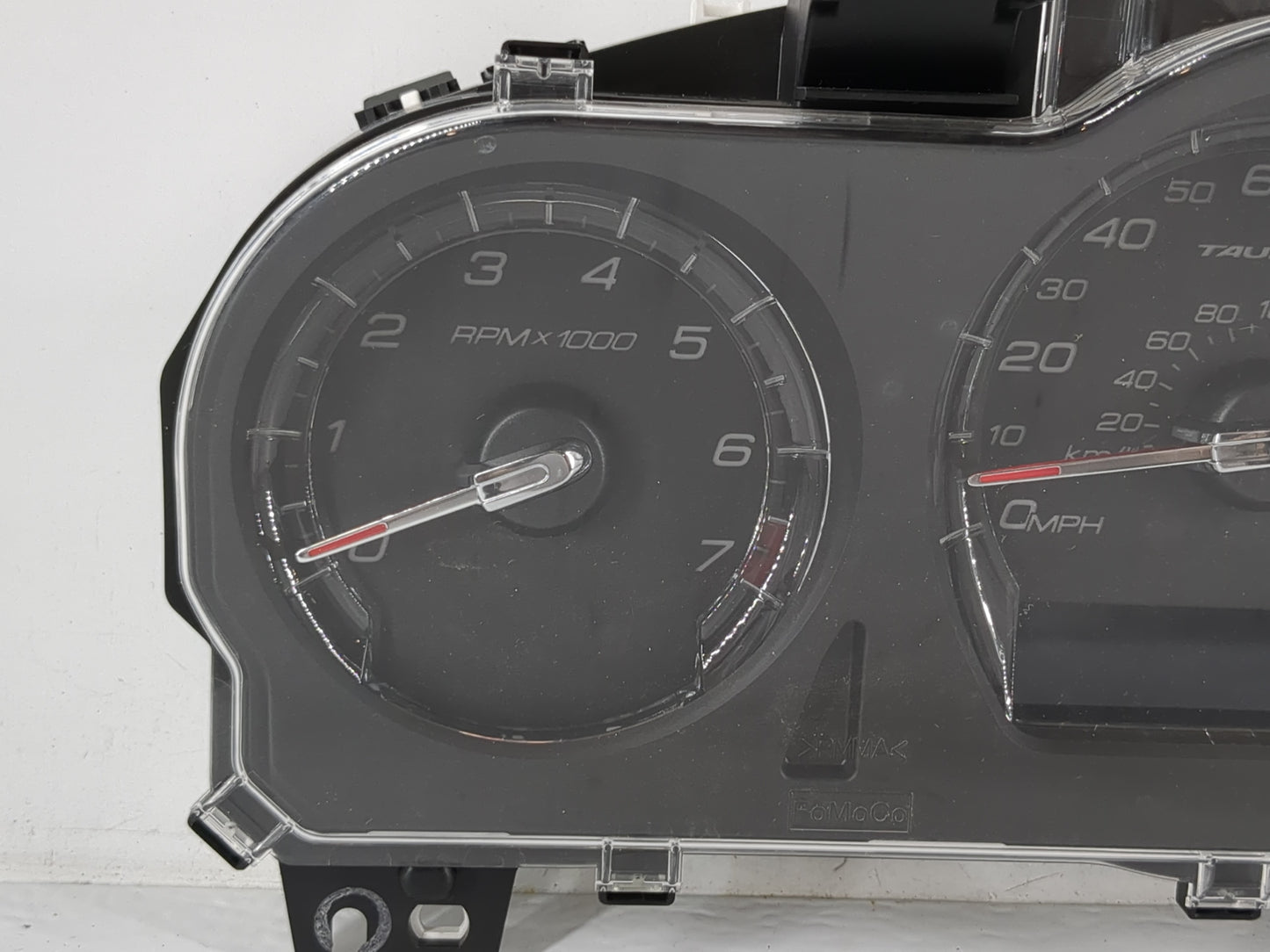 2011-2012 Ford Taurus Instrument Cluster Speedometer Gauges P/N:BG1T-10849-EF Fits Fits 2011 2012 OEM Used Auto Parts - Oemu
