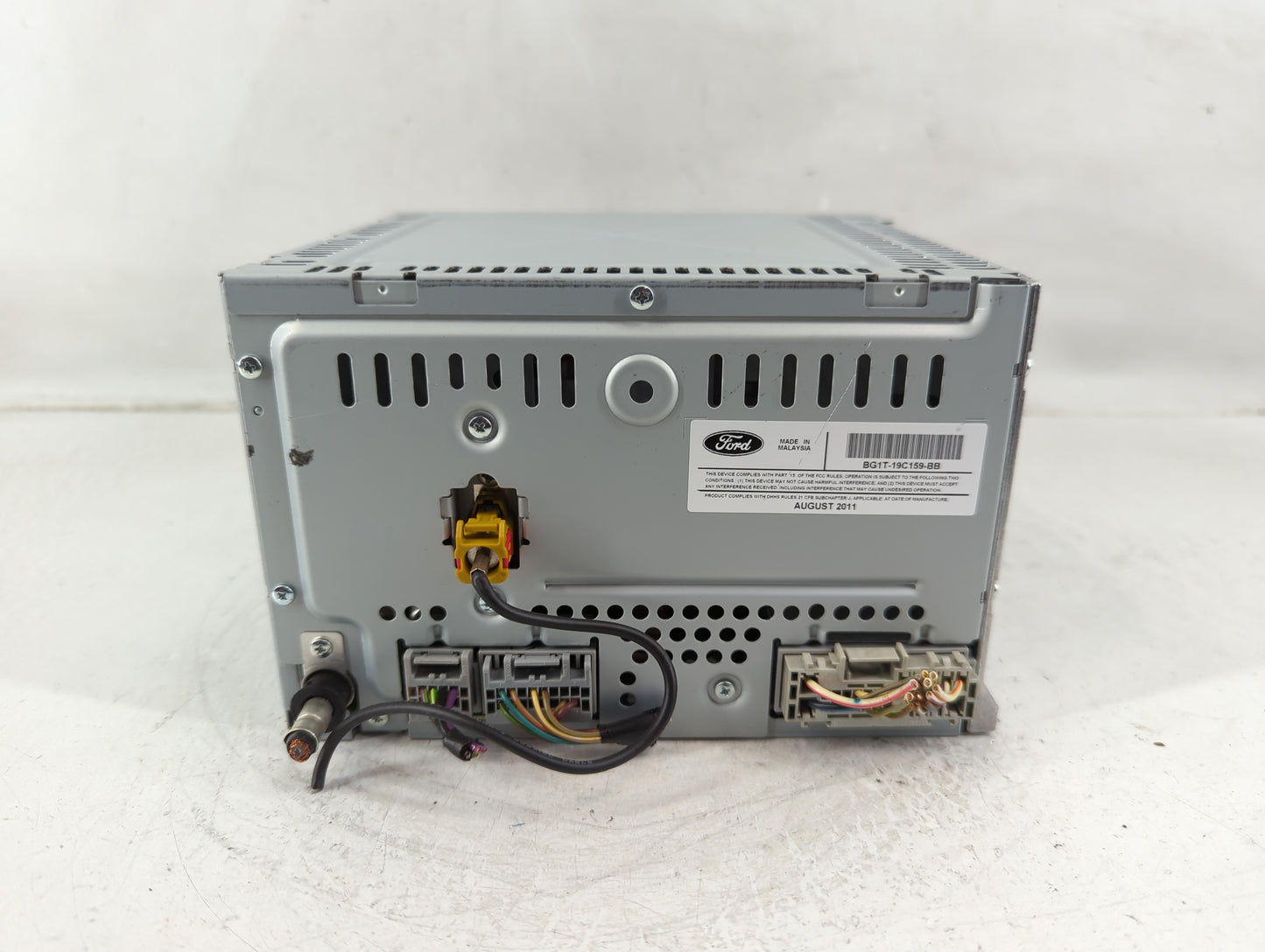 2011-2012 Ford Taurus Radio AM FM Cd Player Receiver Replacement P/N:BG1T-19C159-BB Fits Fits 2011 2012 OEM Used Auto Parts 