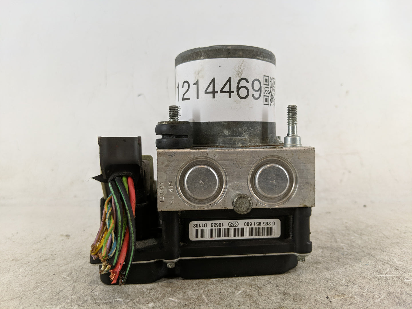 2010-2012 Ford Taurus ABS Pump Control Module Replacement P/N:0 265 951 600 Fits Fits 2010 2011 2012 OEM Used Auto Parts - O
