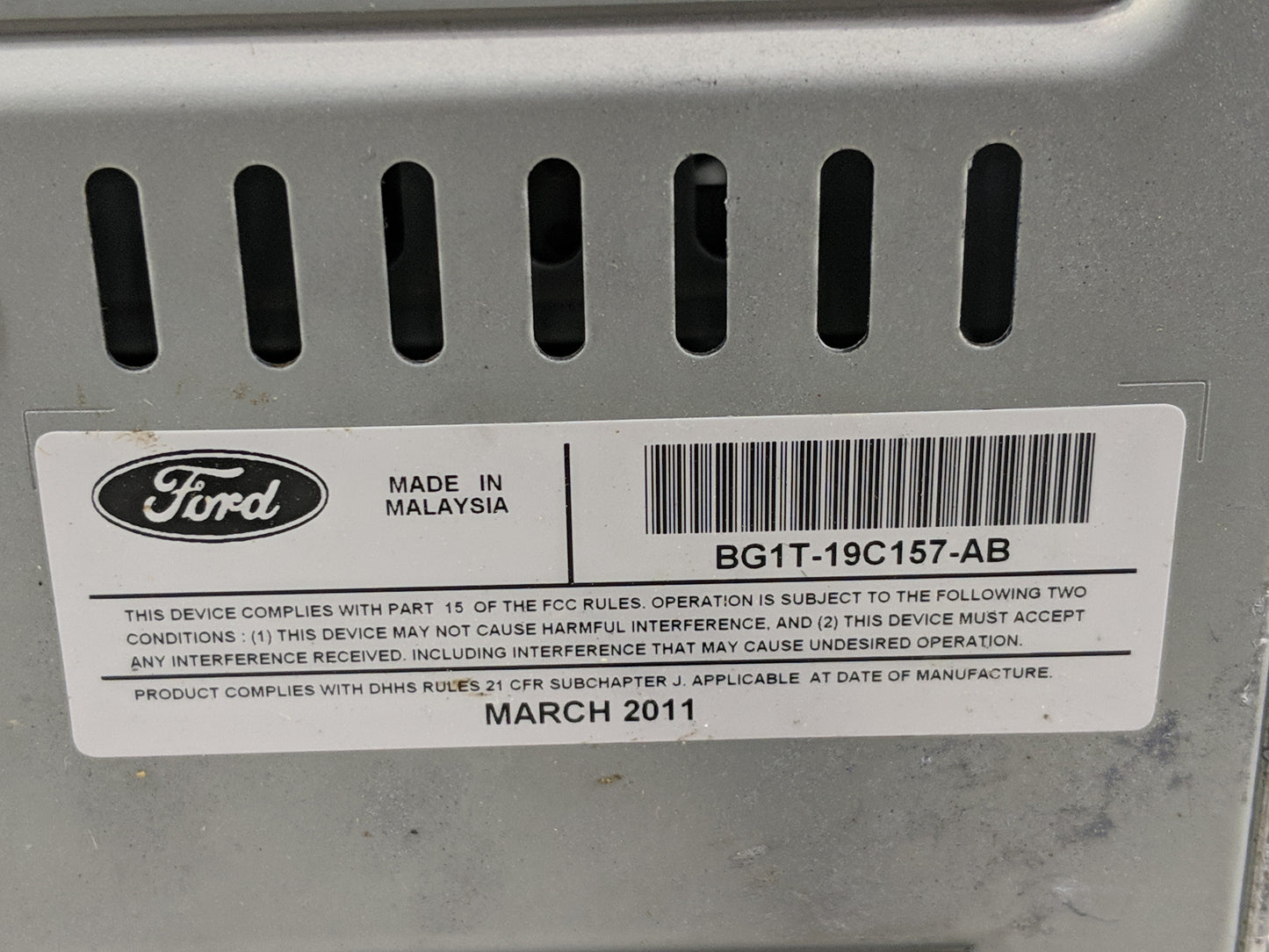 2011-2012 Ford Taurus Radio AM FM Cd Player Receiver Replacement P/N:BG1T-19C157-AB Fits Fits 2011 2012 OEM Used Auto Parts 