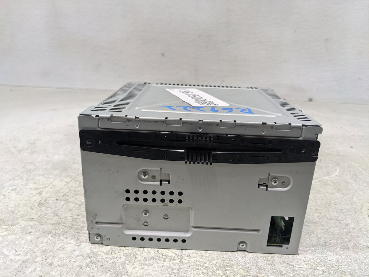2011-2012 Ford Taurus Radio AM FM Cd Player Receiver Replacement P/N:BG1T-19C159-AA Fits 2011 2012 OEM Used Auto Parts - Oem