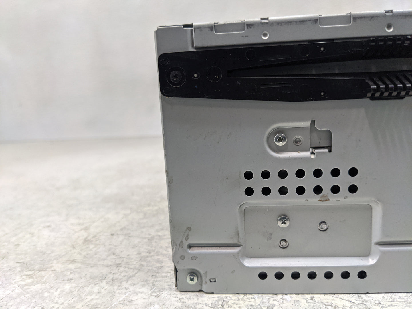 2011-2012 Ford Taurus Radio AM FM Cd Player Receiver Replacement P/N:BG1T-19C159-AA Fits Fits 2011 2012 OEM Used Auto Parts 