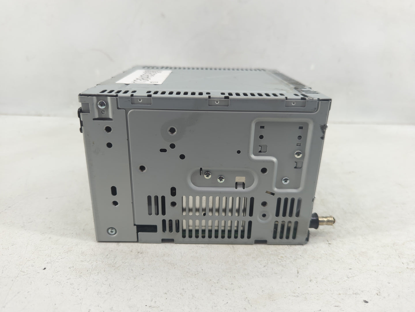 2011-2012 Ford Taurus Radio AM FM Cd Player Receiver Replacement P/N:BG1T-19C159-BB Fits Fits 2011 2012 OEM Used Auto Parts 