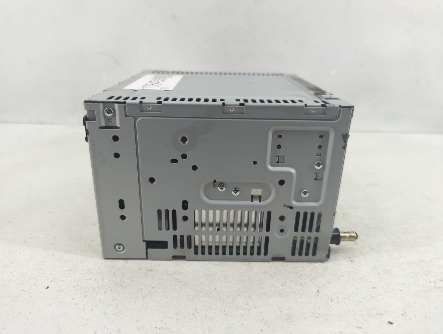 2011-2012 Ford Taurus Radio AM FM Cd Player Receiver Replacement P/N:BG1T-19C159-BB Fits Fits 2011 2012 OEM Used Auto Parts 