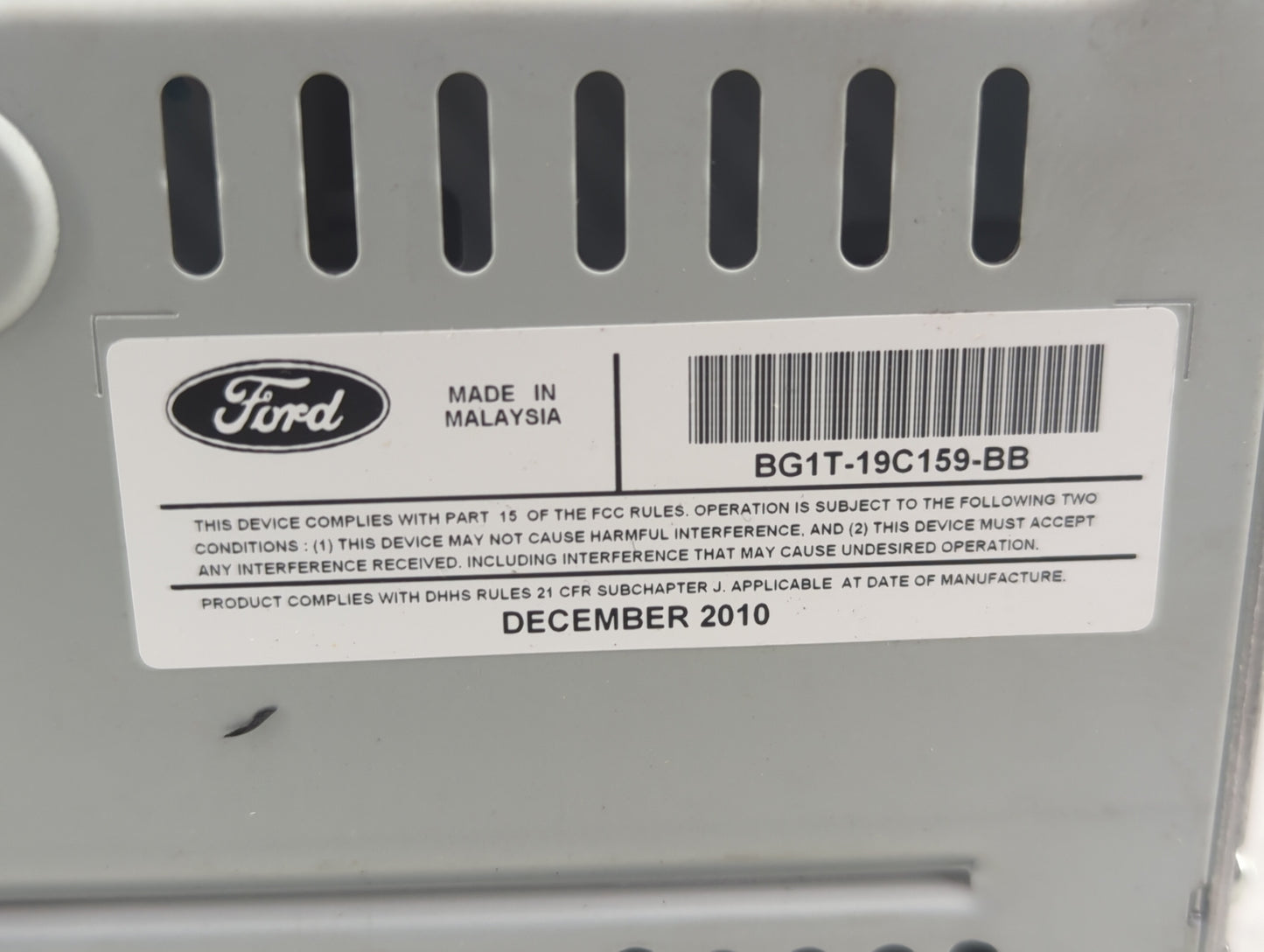 2011-2012 Ford Taurus Radio AM FM Cd Player Receiver Replacement P/N:BG1T-19C159-BB Fits Fits 2011 2012 OEM Used Auto Parts 