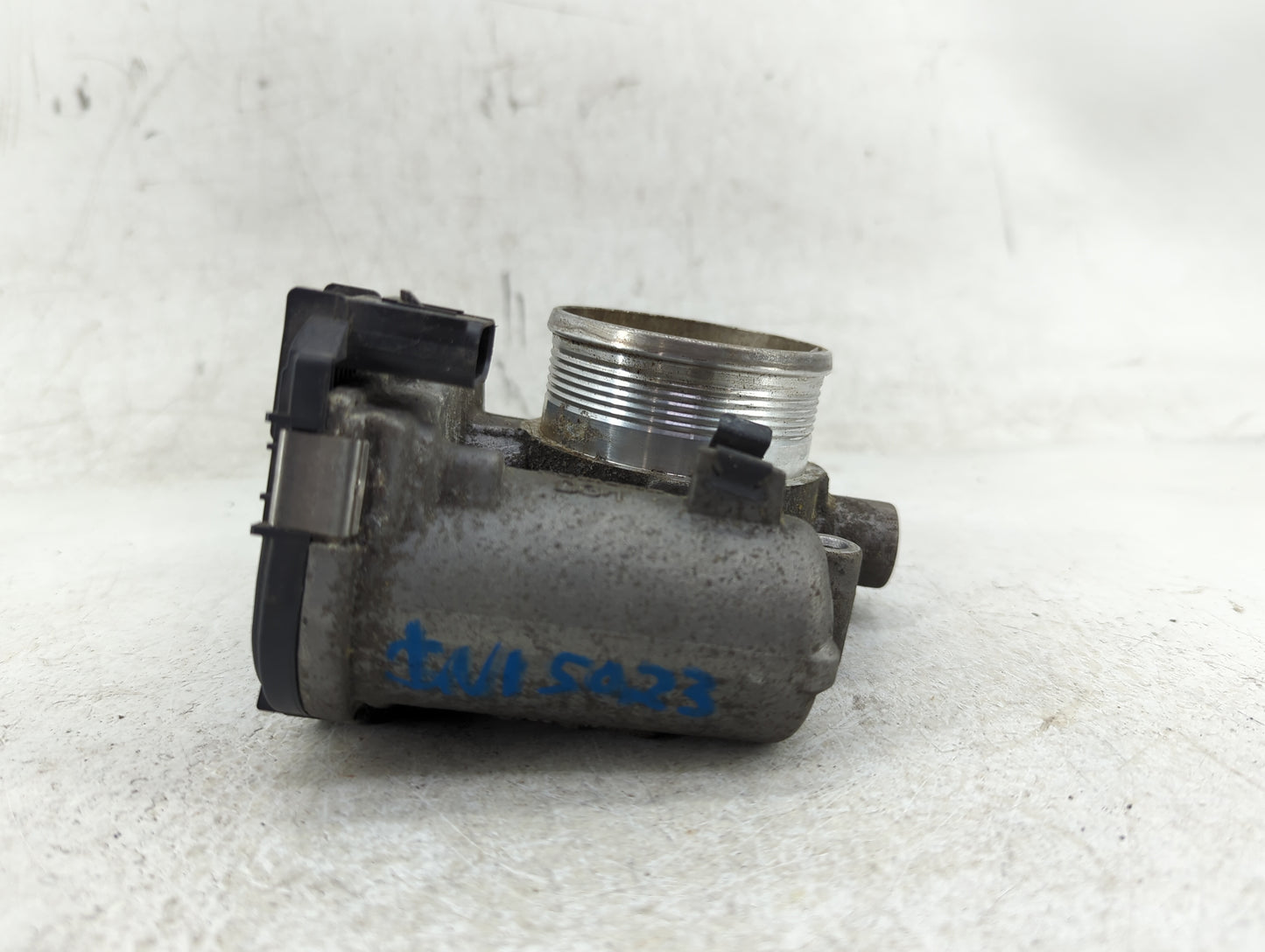 2008-2012 Ford Taurus Throttle Body P/N:CM5E9F991AD Fits Fits 2007 2008 2009 2010 2011 2012 2013 2014 OEM Used Auto Parts - 