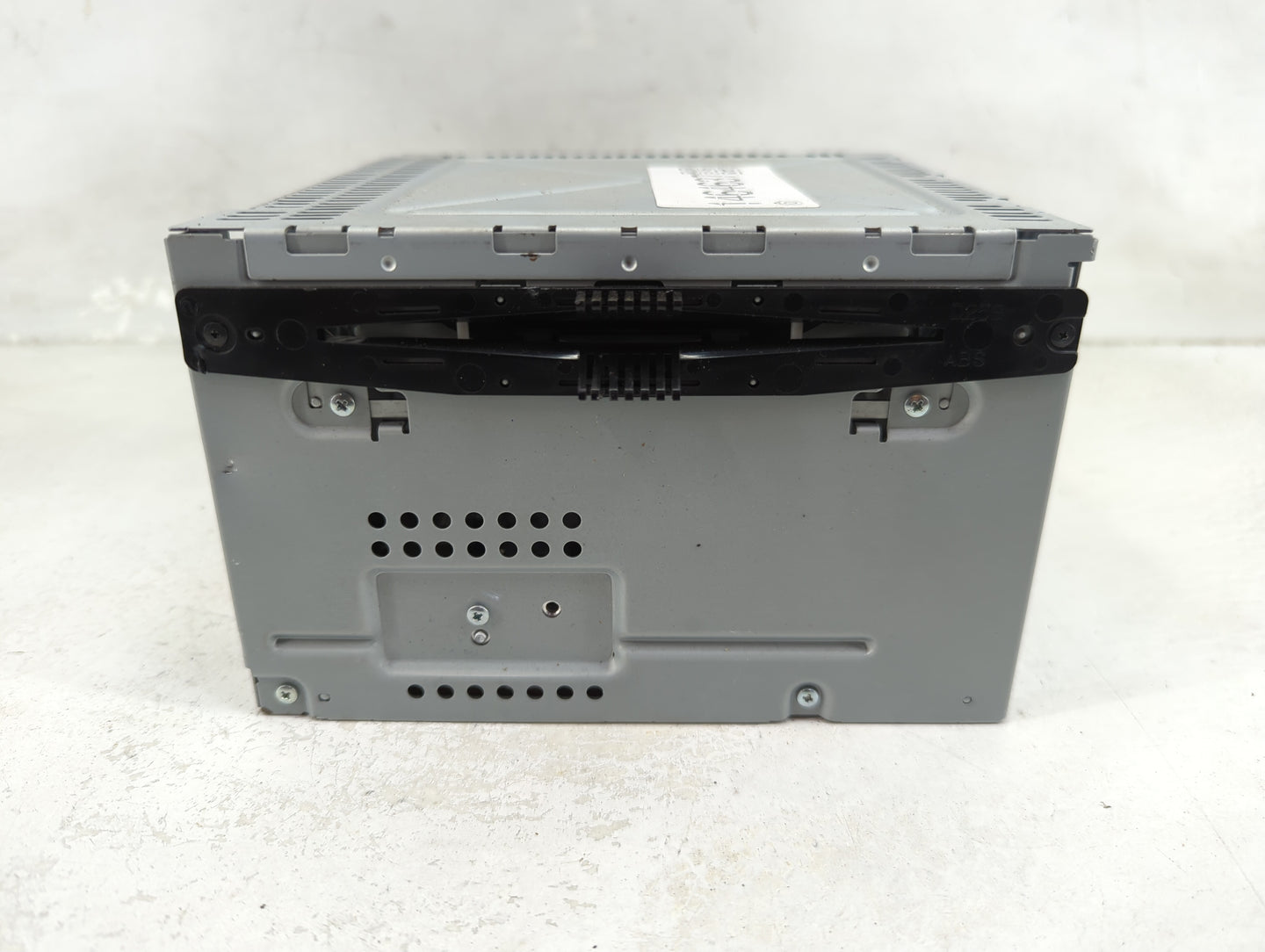 2011-2012 Ford Taurus Radio AM FM Cd Player Receiver Replacement P/N:BG1T-19C107-AA Fits Fits 2011 2012 OEM Used Auto Parts 