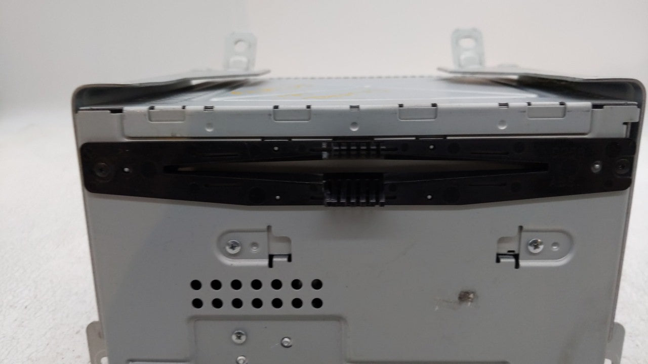 2011-2012 Ford Taurus Am Fm Cd Player Radio Receiver - Oemusedautoparts1.com
