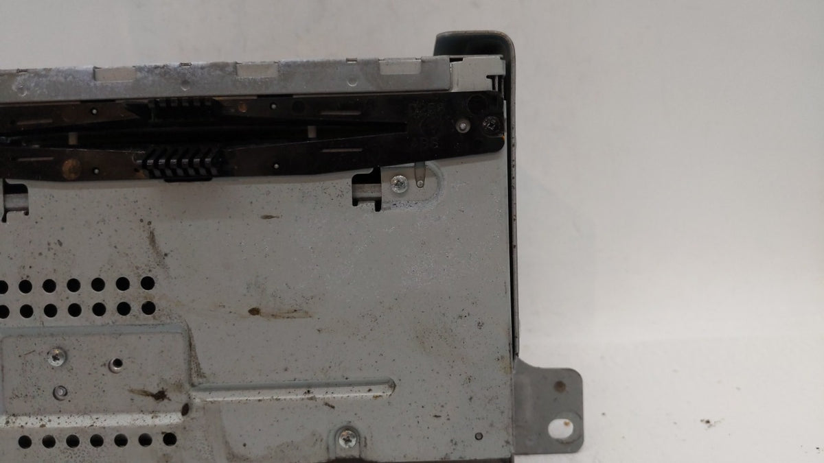 2011-2012 Ford Taurus Am Fm Cd Player Radio Receiver 225149 - Oemusedautoparts1.com