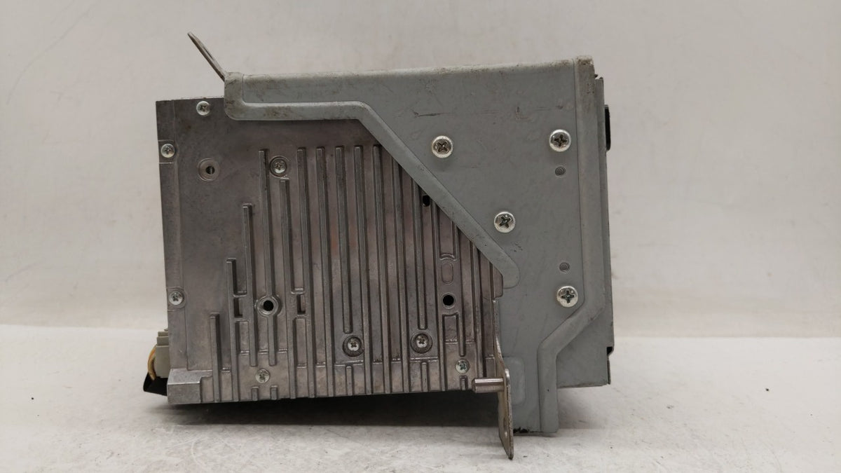 2011-2012 Ford Taurus Am Fm Cd Player Radio Receiver 239986 - Oemusedautoparts1.com