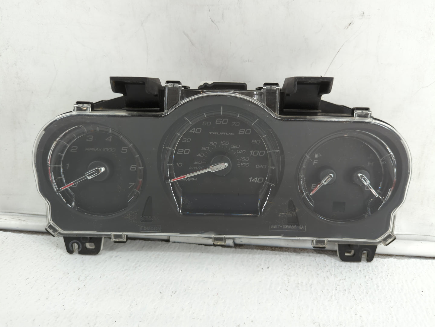 2011-2012 Ford Taurus Instrument Cluster Speedometer Gauges P/N:BG1T-10849-EF Fits Fits 2011 2012 OEM Used Auto Parts - Oemu