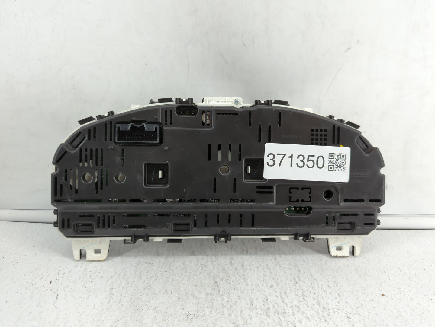 2011-2012 Ford Taurus Instrument Cluster Speedometer Gauges P/N:BG1T-10849-EF Fits Fits 2011 2012 OEM Used Auto Parts - Oemu
