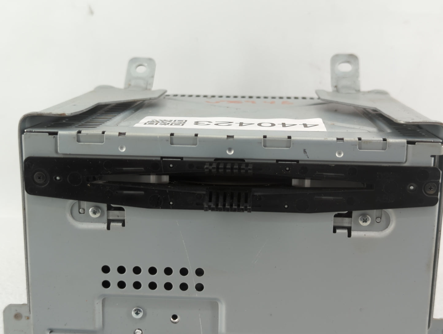2011-2012 Ford Taurus Am Fm Cd Player Radio Receiver - Oemusedautoparts1.com
