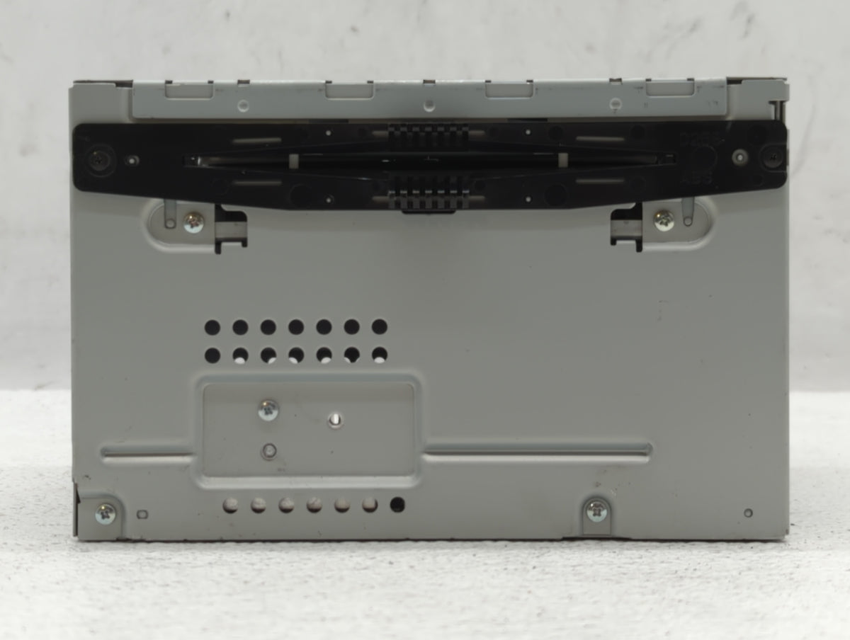 2011-2012 Ford Taurus Am Fm Cd Player Radio Receiver 521572 - Oemusedautoparts1.com