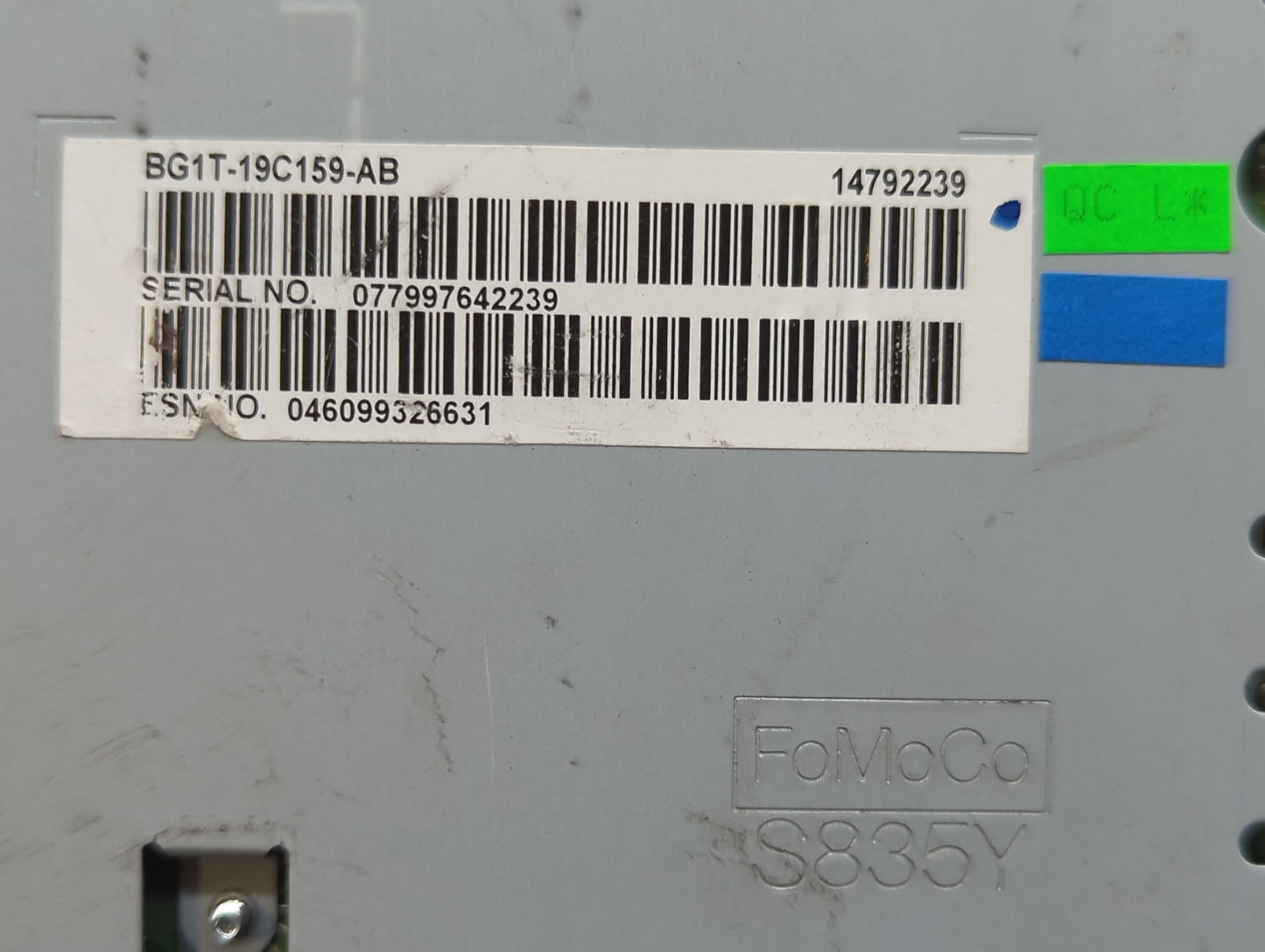 2011-2012 Ford Taurus Am Fm Cd Player Radio Receiver - Oemusedautoparts1.com