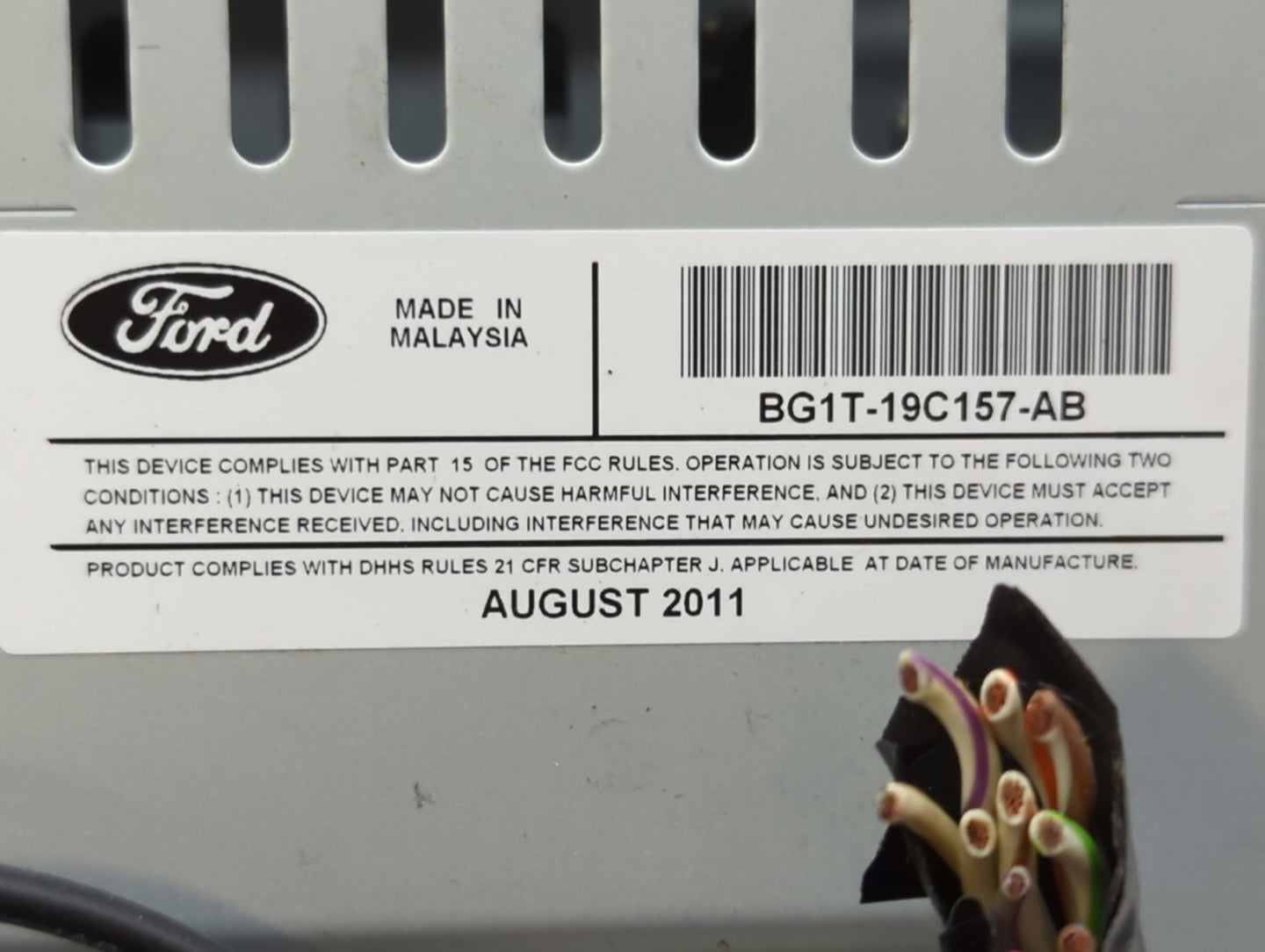 2011-2012 Ford Taurus Am Fm Cd Player Radio Receiver - Oemusedautoparts1.com