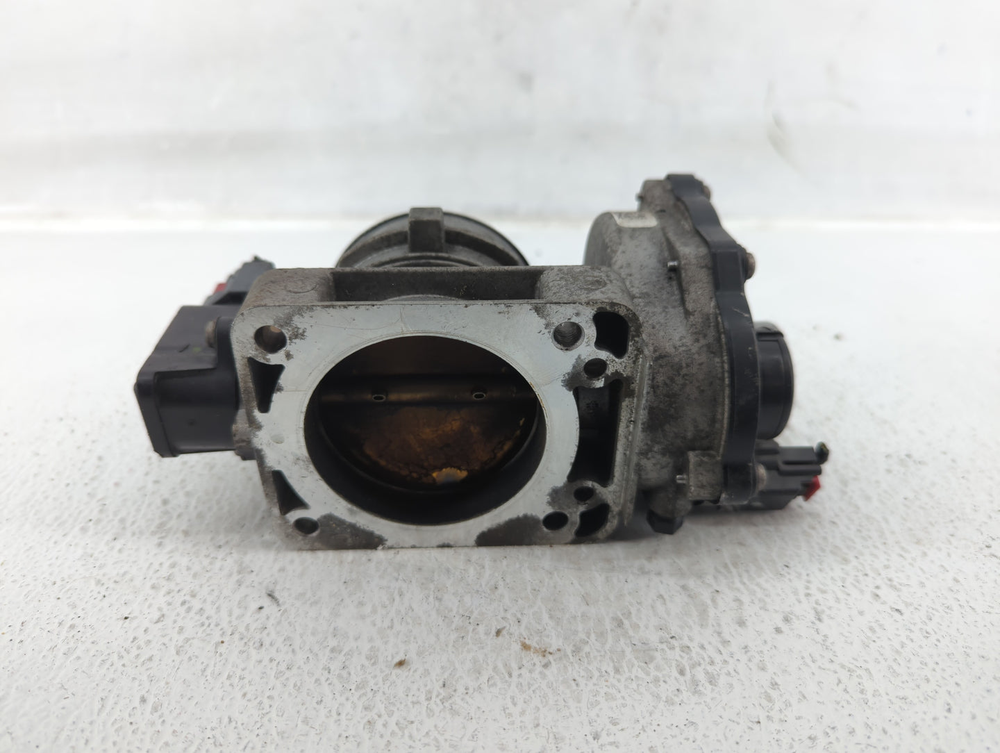 2010-2019 Ford Taurus Throttle Body P/N:AA5E-BA Fits Fits 2010 2011 2012 2013 2014 2015 2016 2017 2018 2019 OEM Used Auto Pa