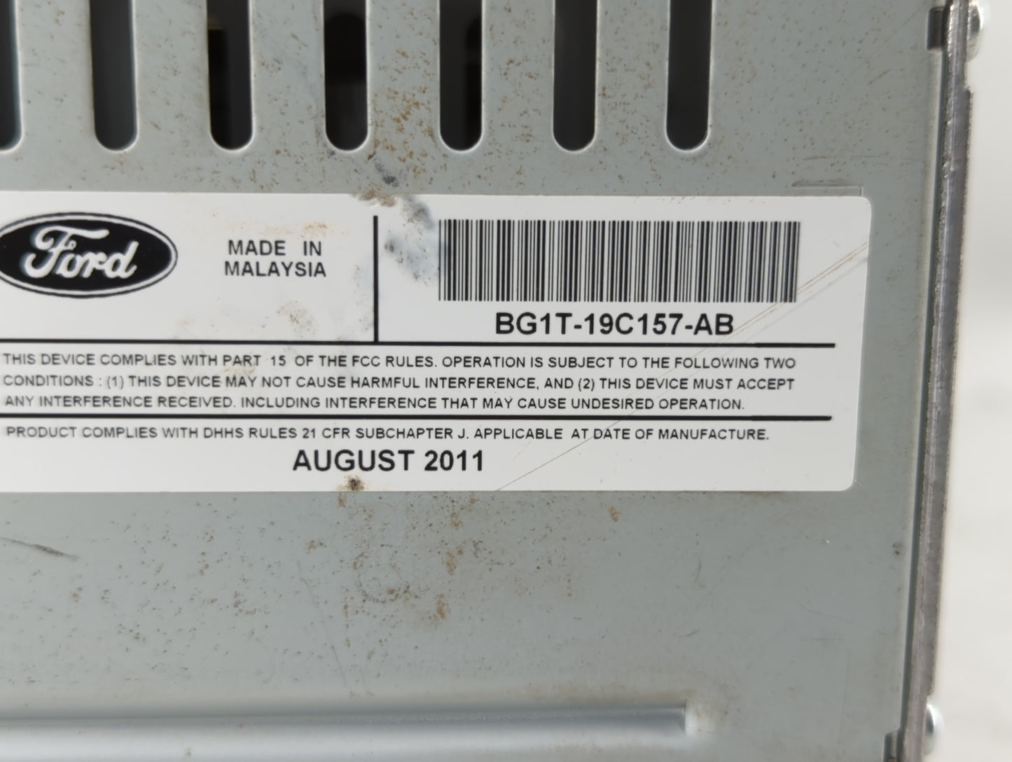 2011-2012 Ford Taurus Am Fm Cd Player Radio Receiver - Oemusedautoparts1.com