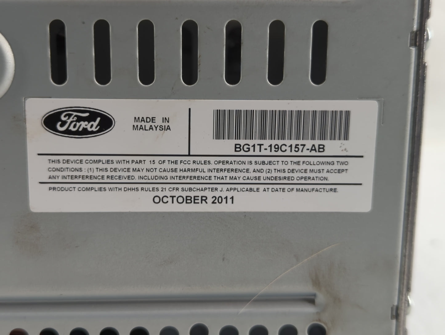 2011-2012 Ford Taurus Radio AM FM Cd Player Receiver Replacement P/N:BG1T-19C159-AB Fits Fits 2011 2012 OEM Used Auto Parts 